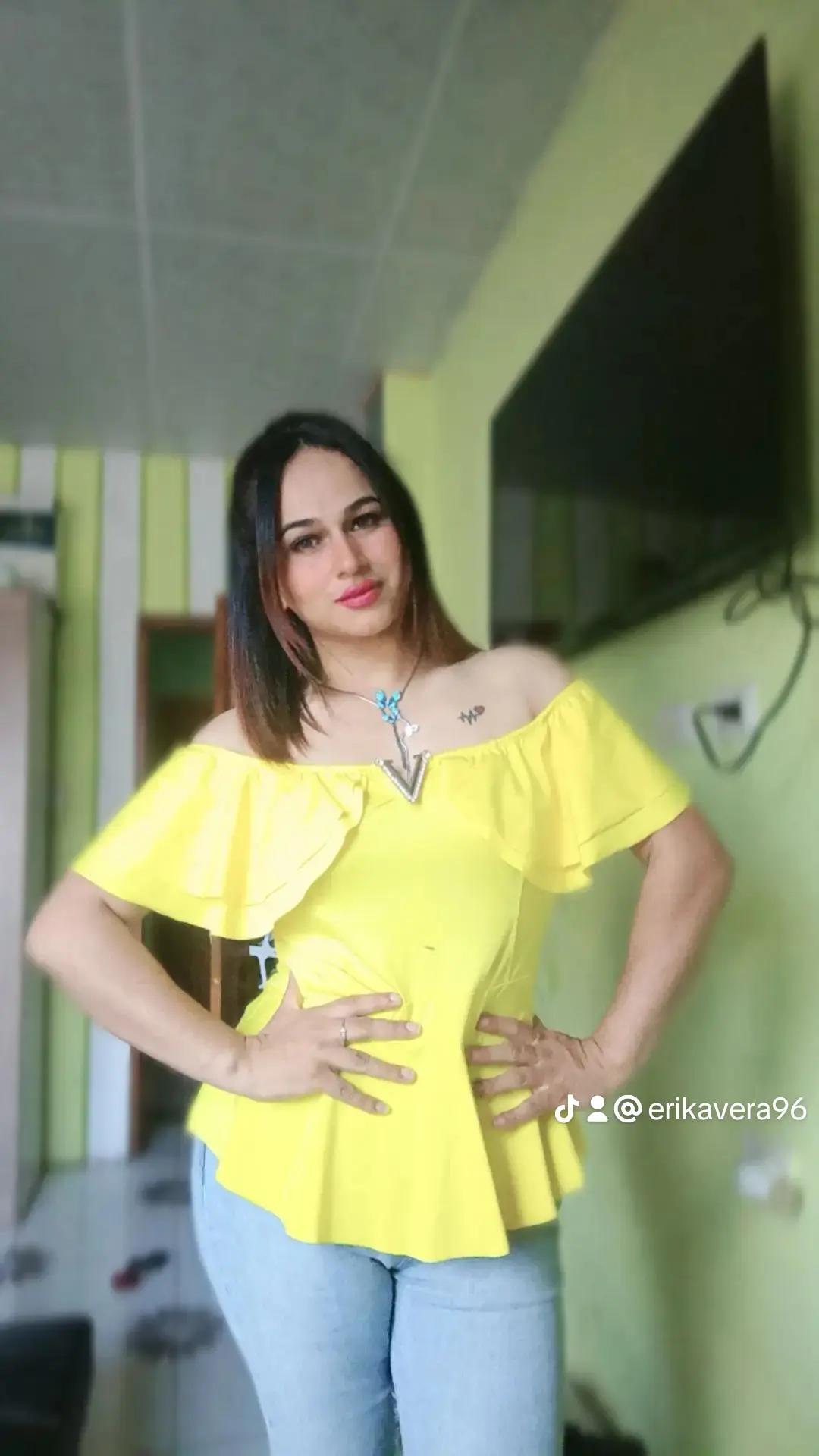 @ErikaVera