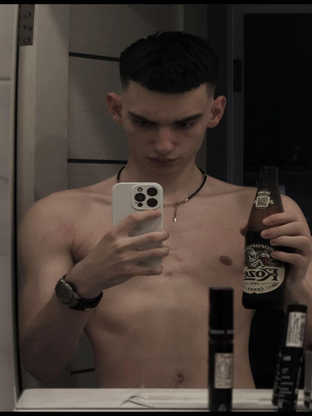 @🦘