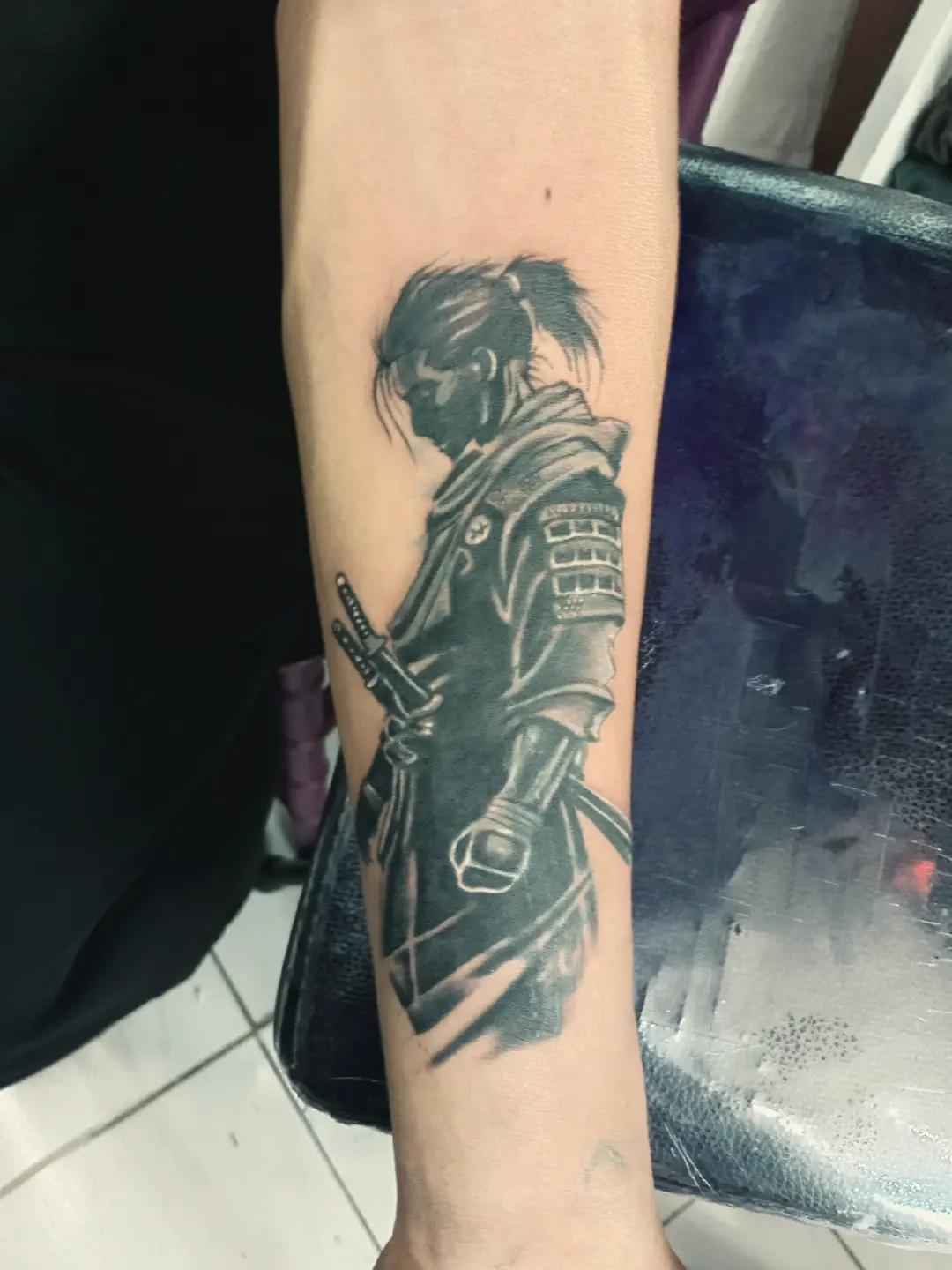 @WhiteINK Tattoo Studio