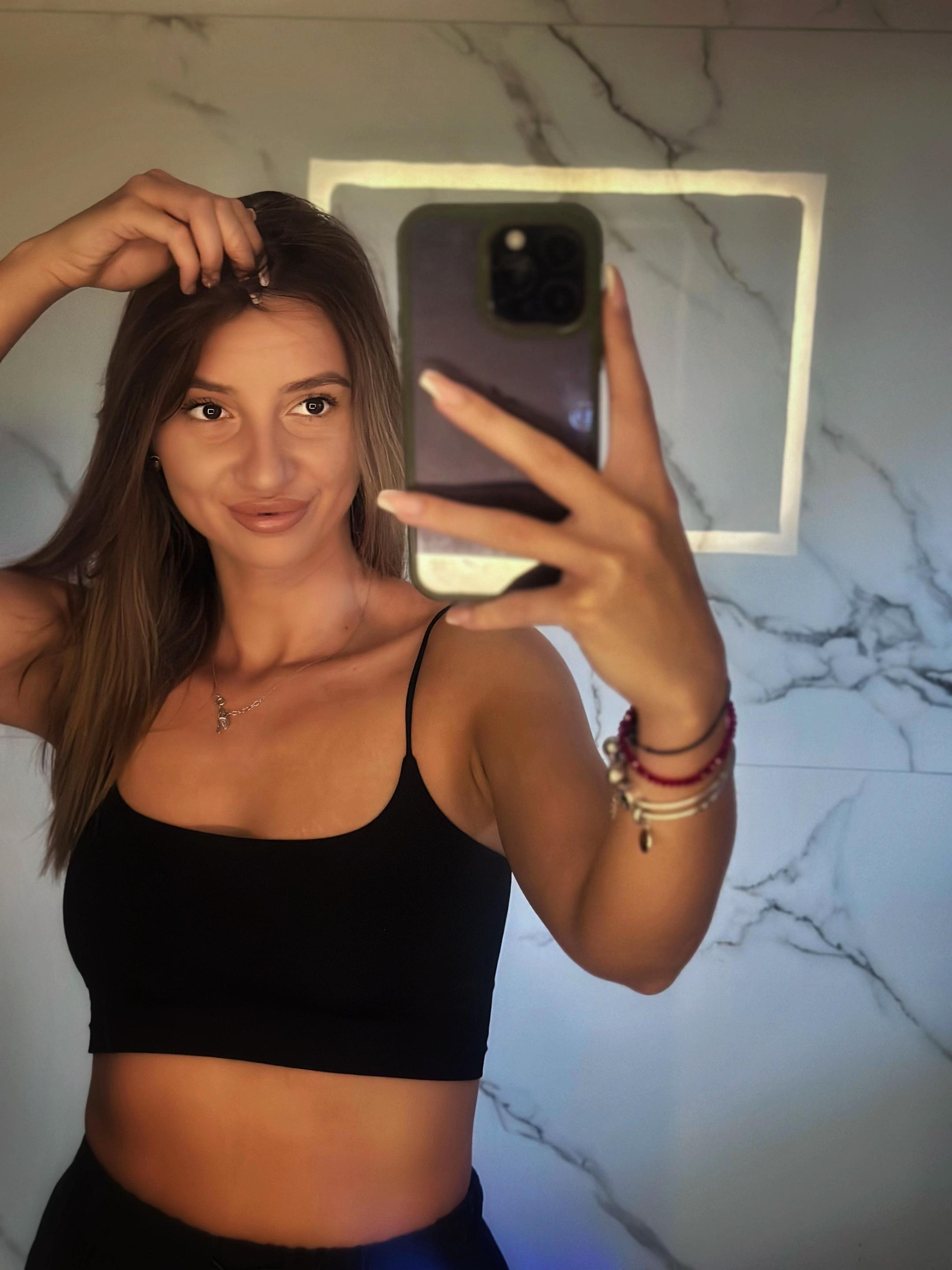 @Andreea Valentina