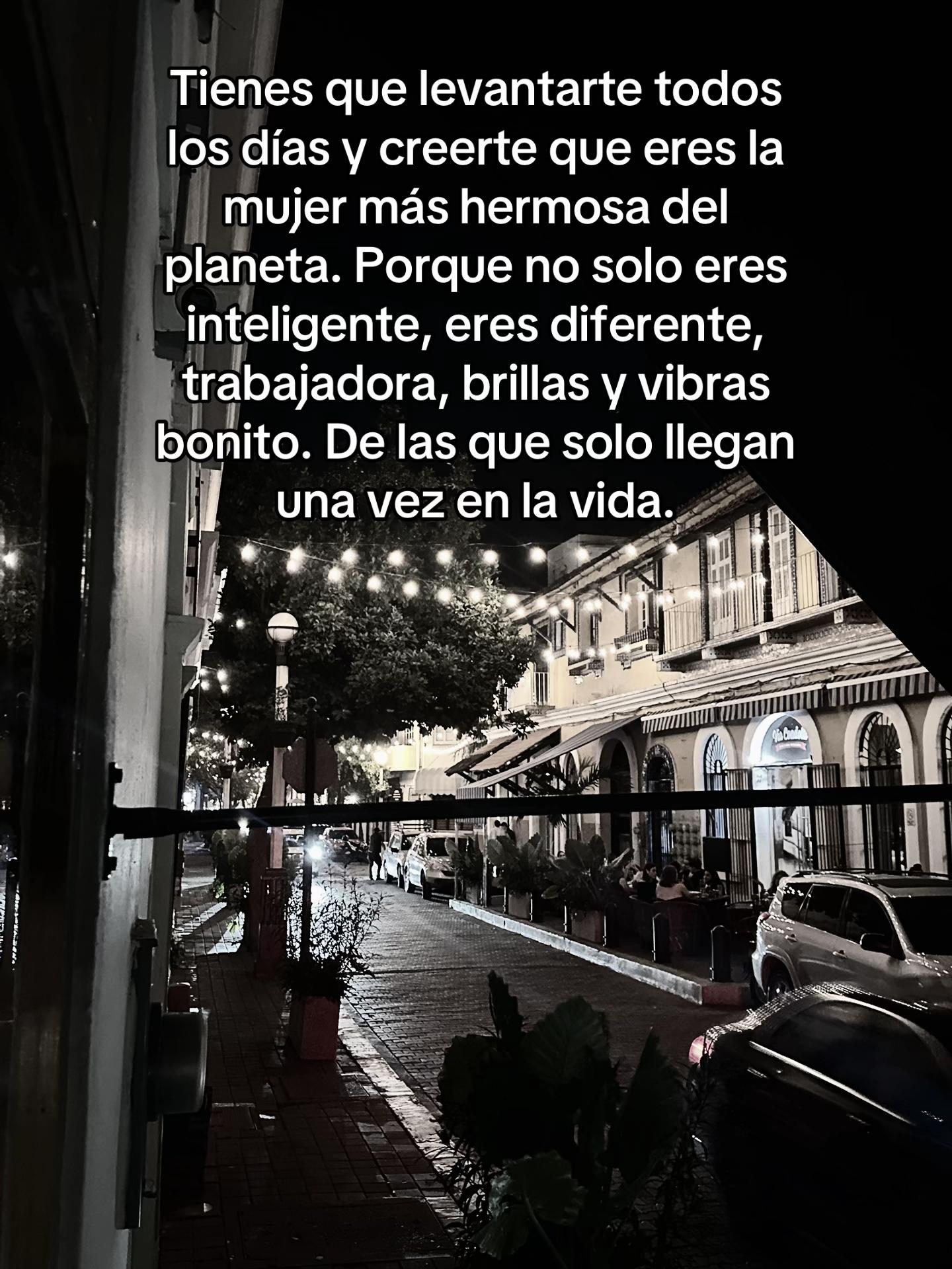 @Azucena Corral