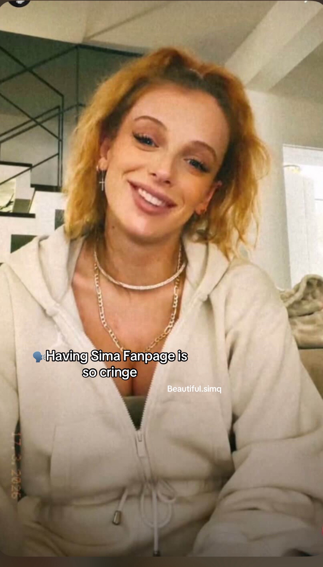 @𝒮𝒾𝓂𝒶.𝐹𝒶𝓃𝓅𝒶𝑔𝑒 🎀
