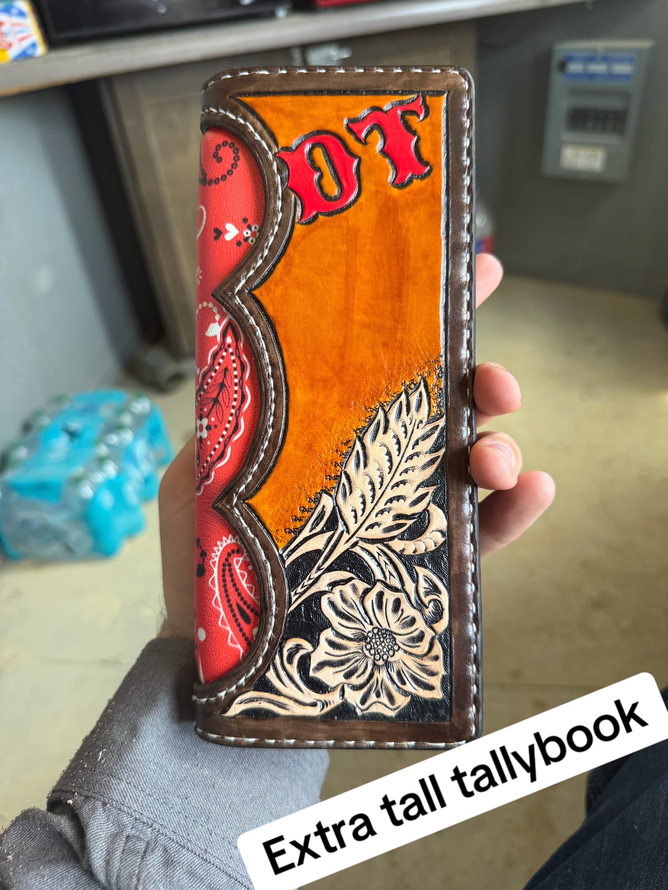 @FireLillyLeather