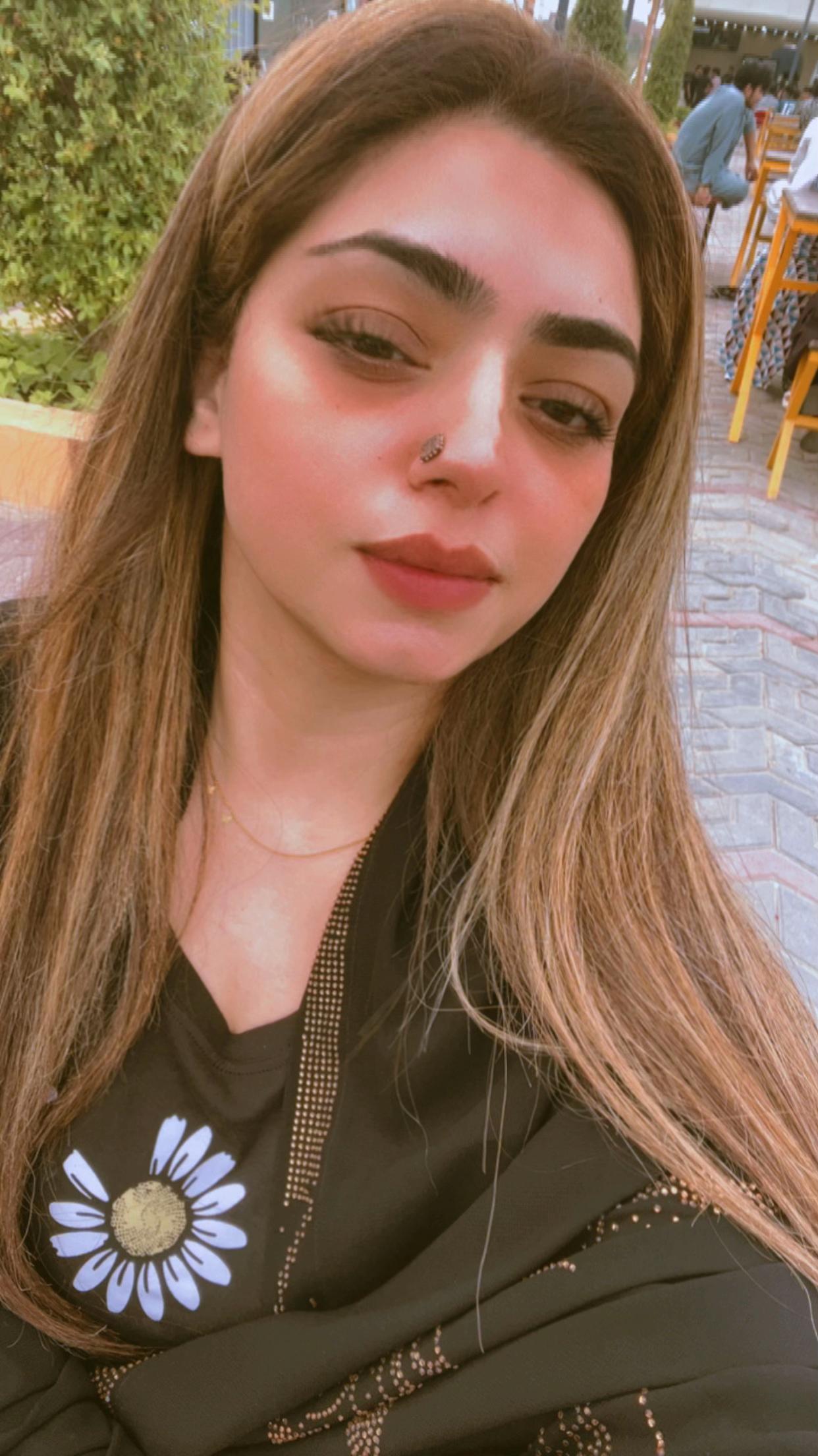 @maryemnoor