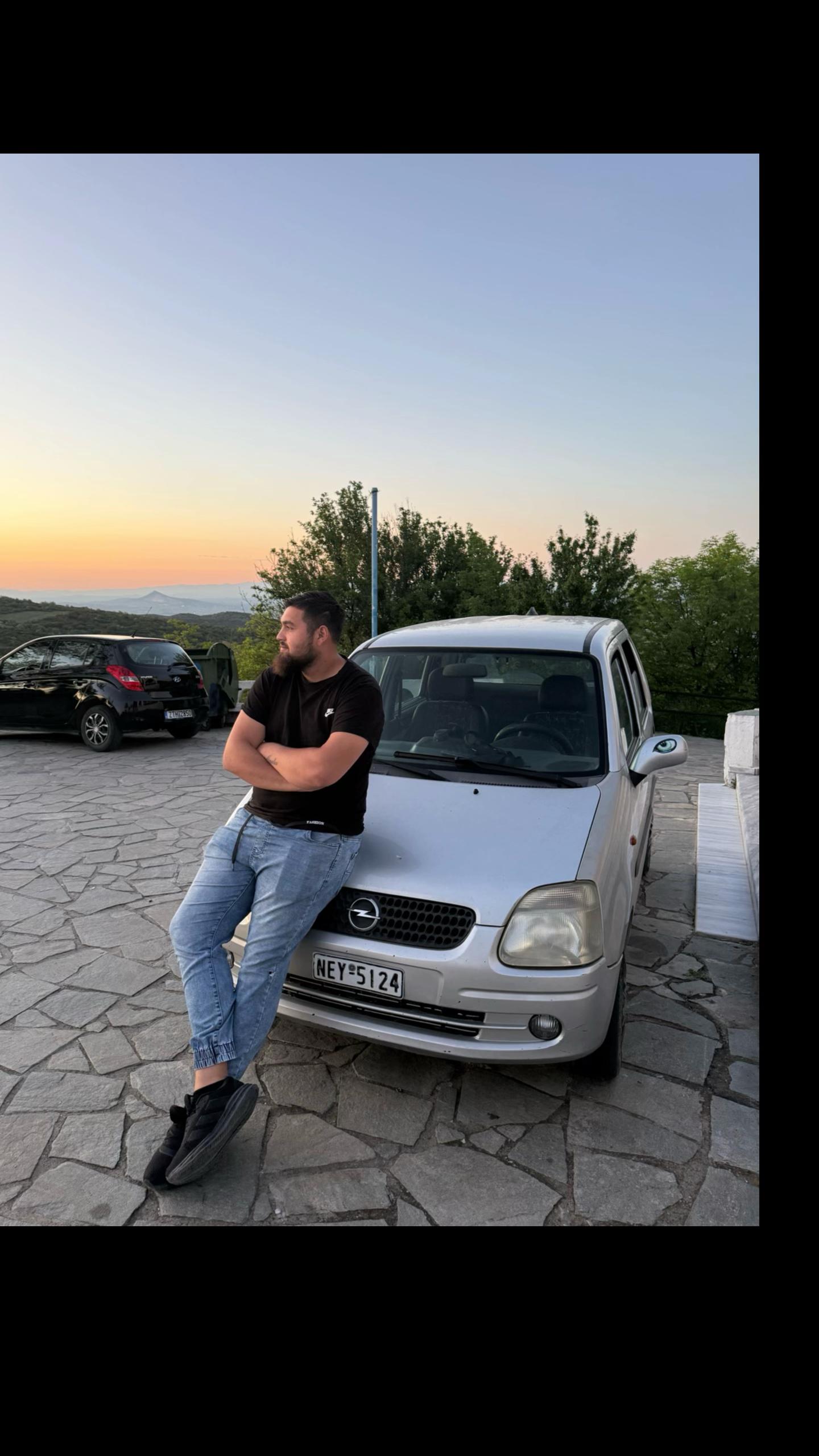@Nando_nuredini