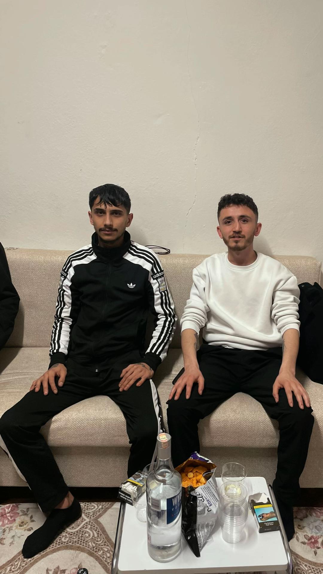 @H'&uuml;seyin Kaya