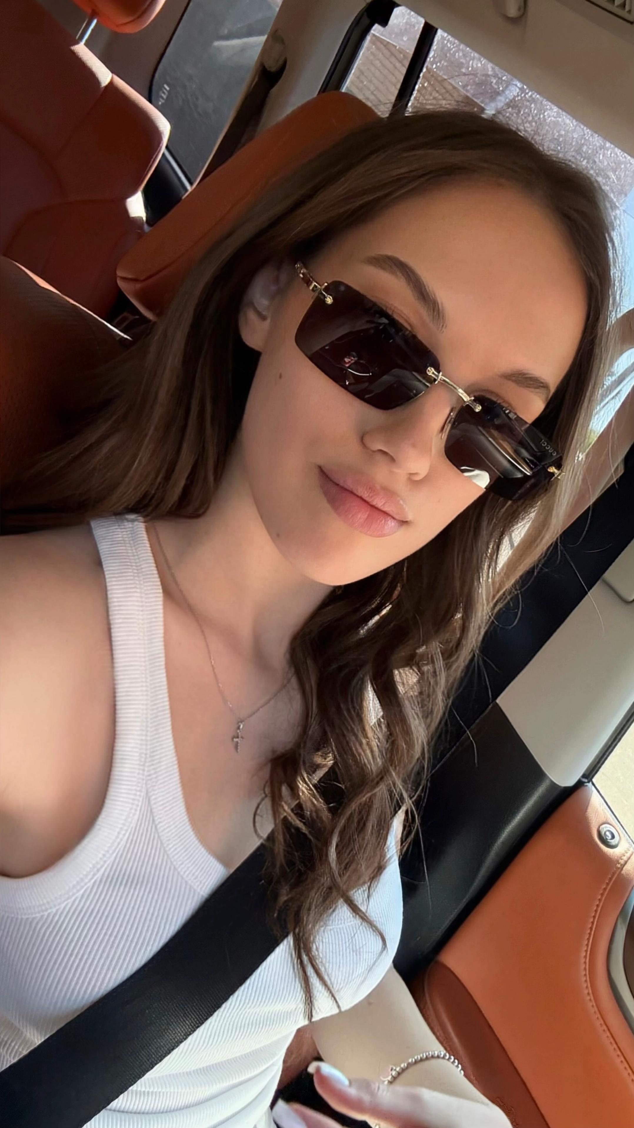 @Даша