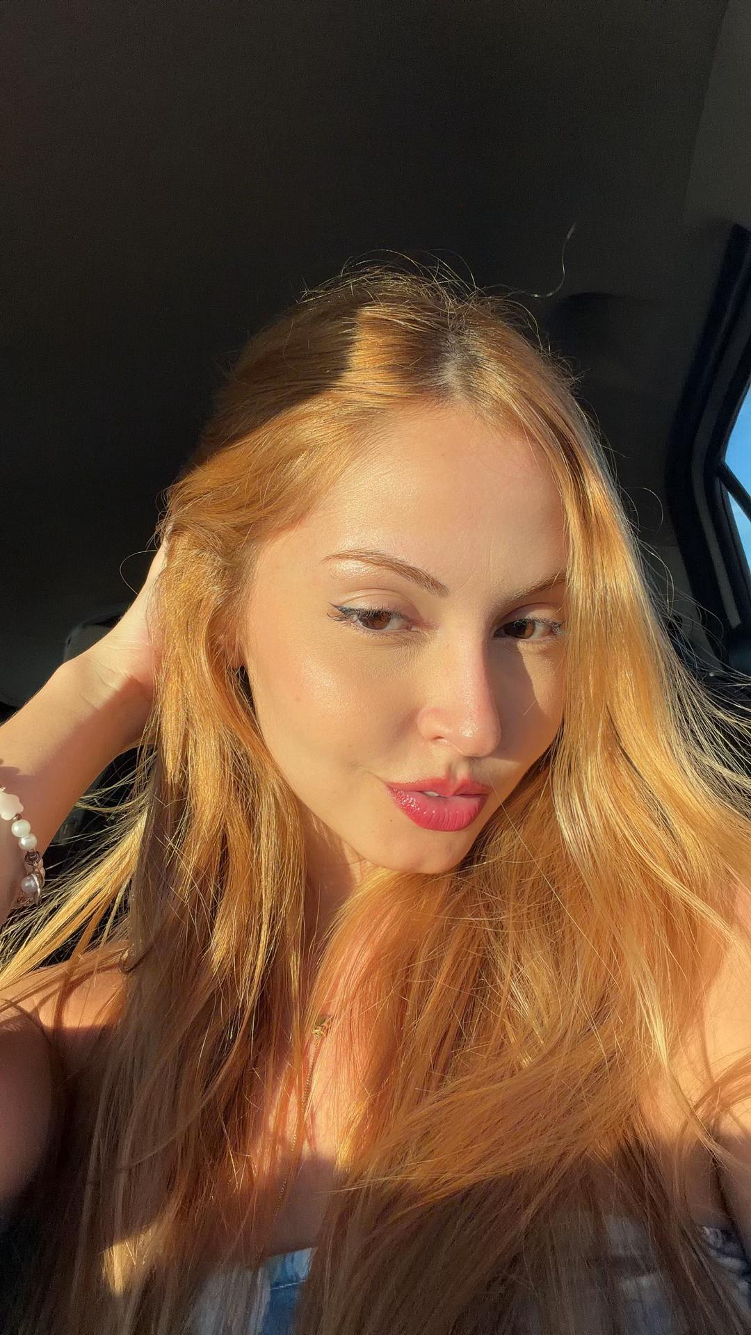 @Lav&iacute;nia Balthazar
