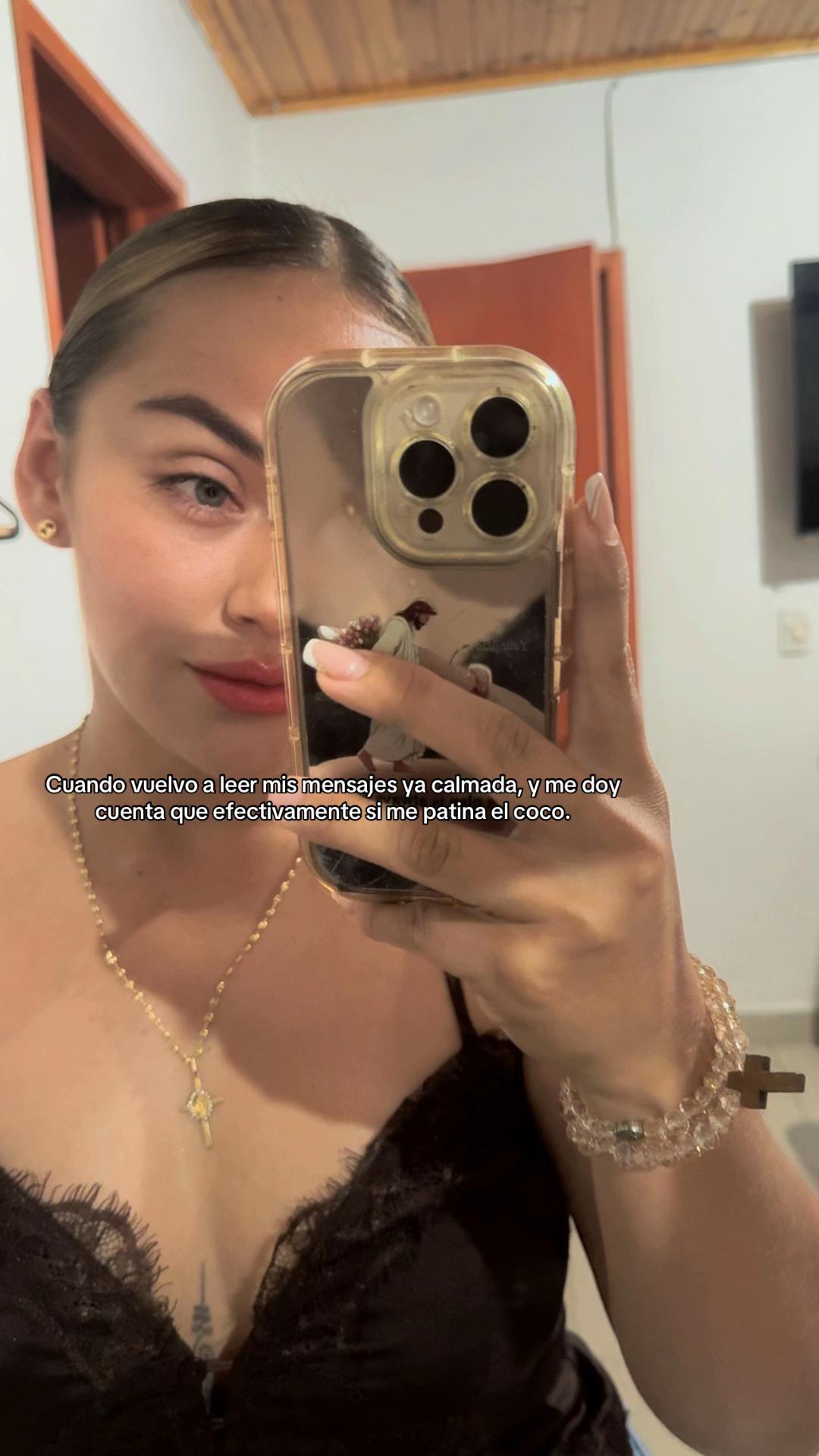 @Angie Prada