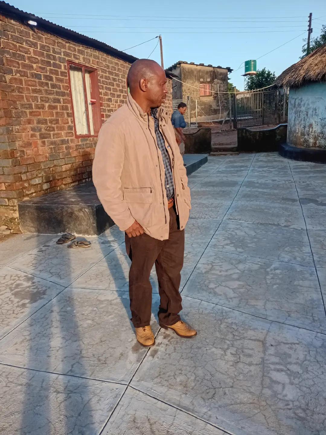 @Thomas Mabunda