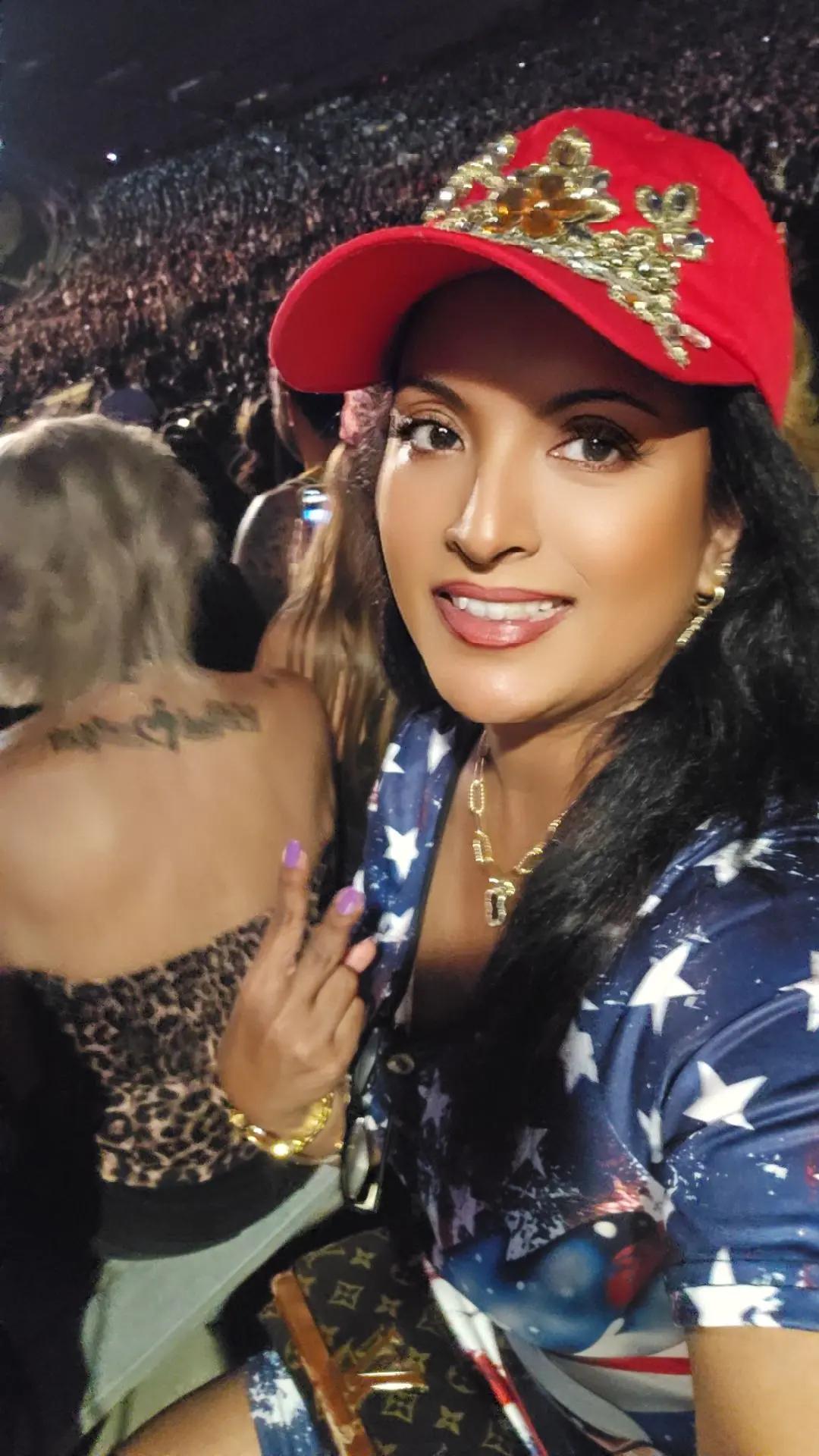 @SunalieRatnayake 🇱🇰🇺🇲