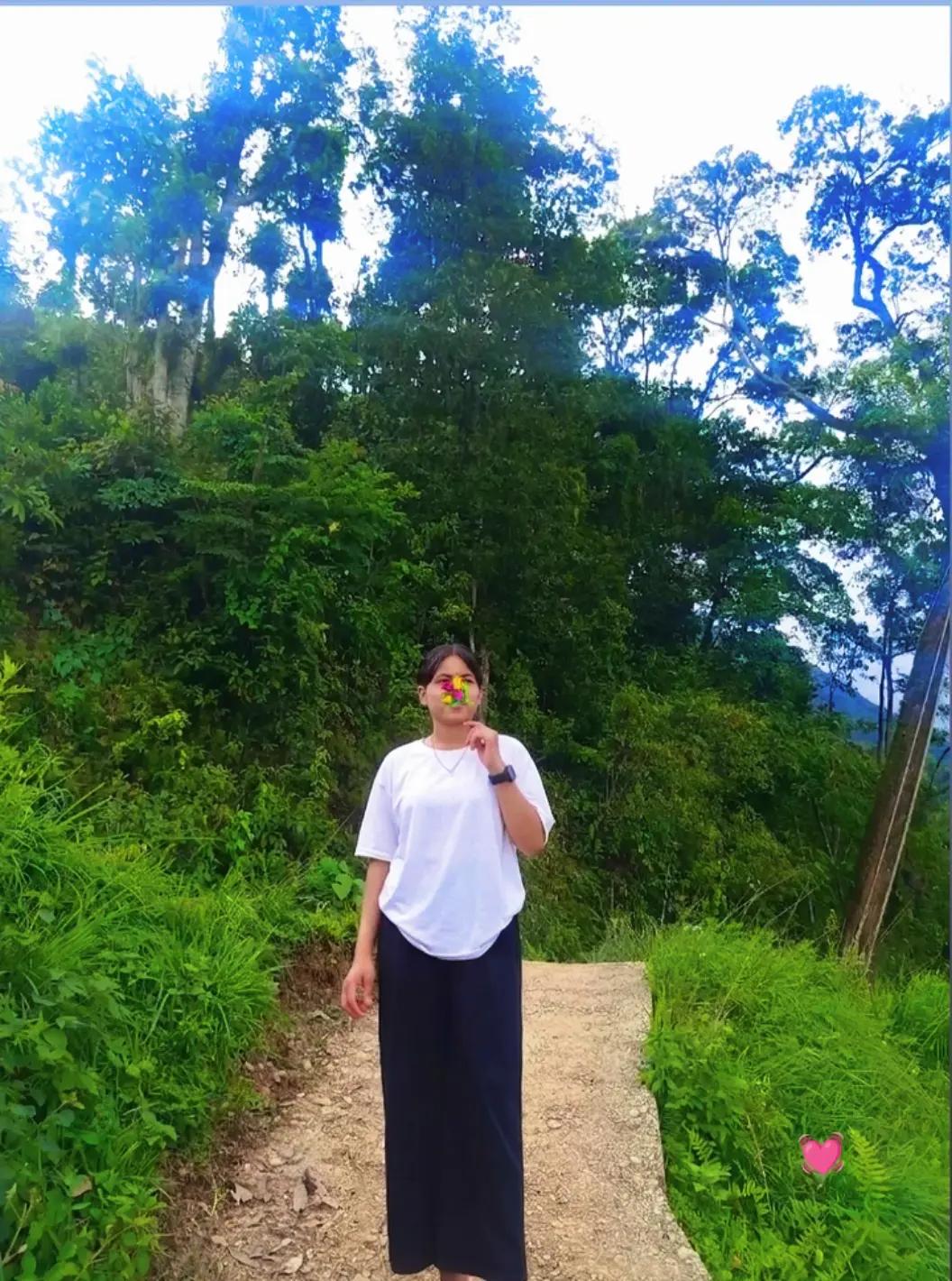 @kopila chhetri 👰👑🦚🧿💗