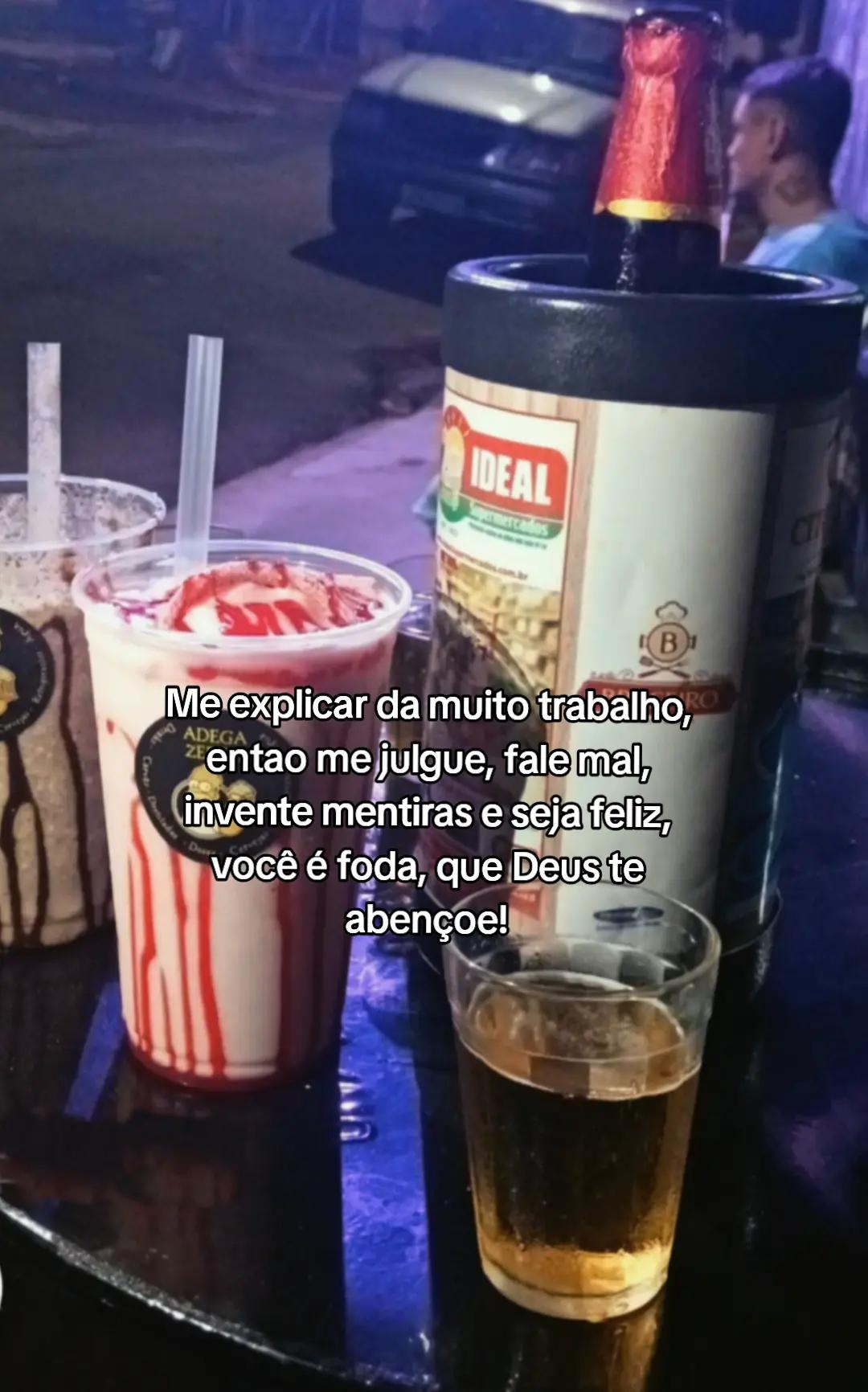 @Vitória Silveira