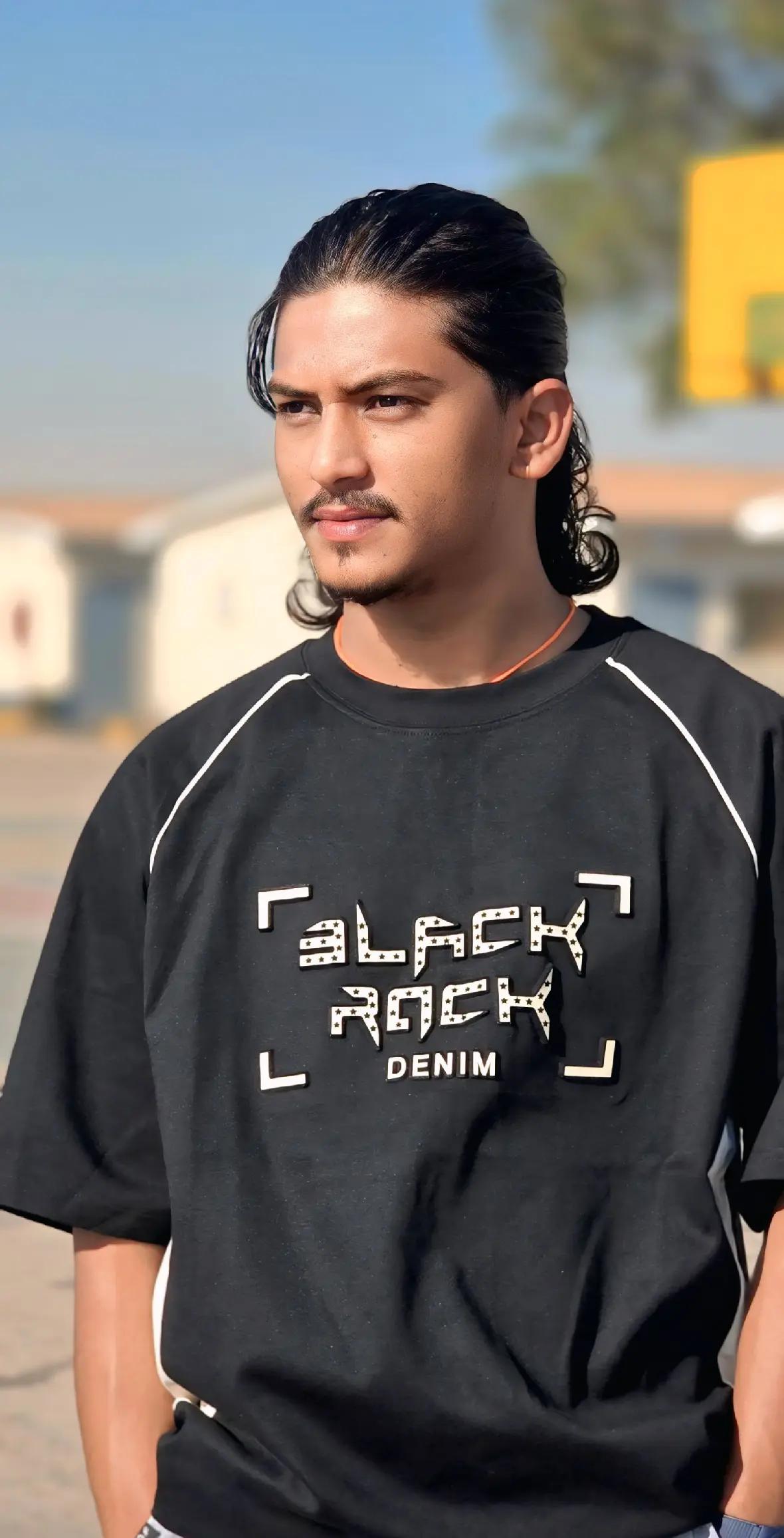 @Niraj Rajak