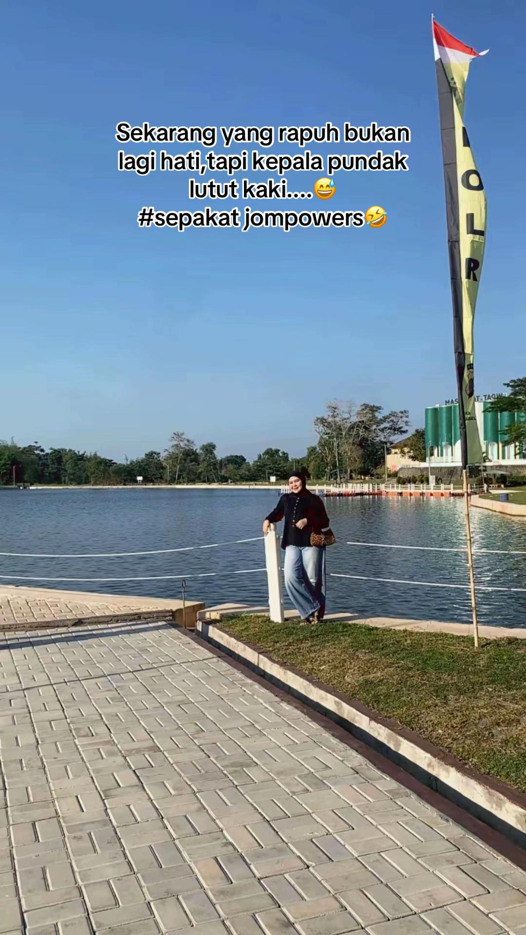 @selfisetiawaty