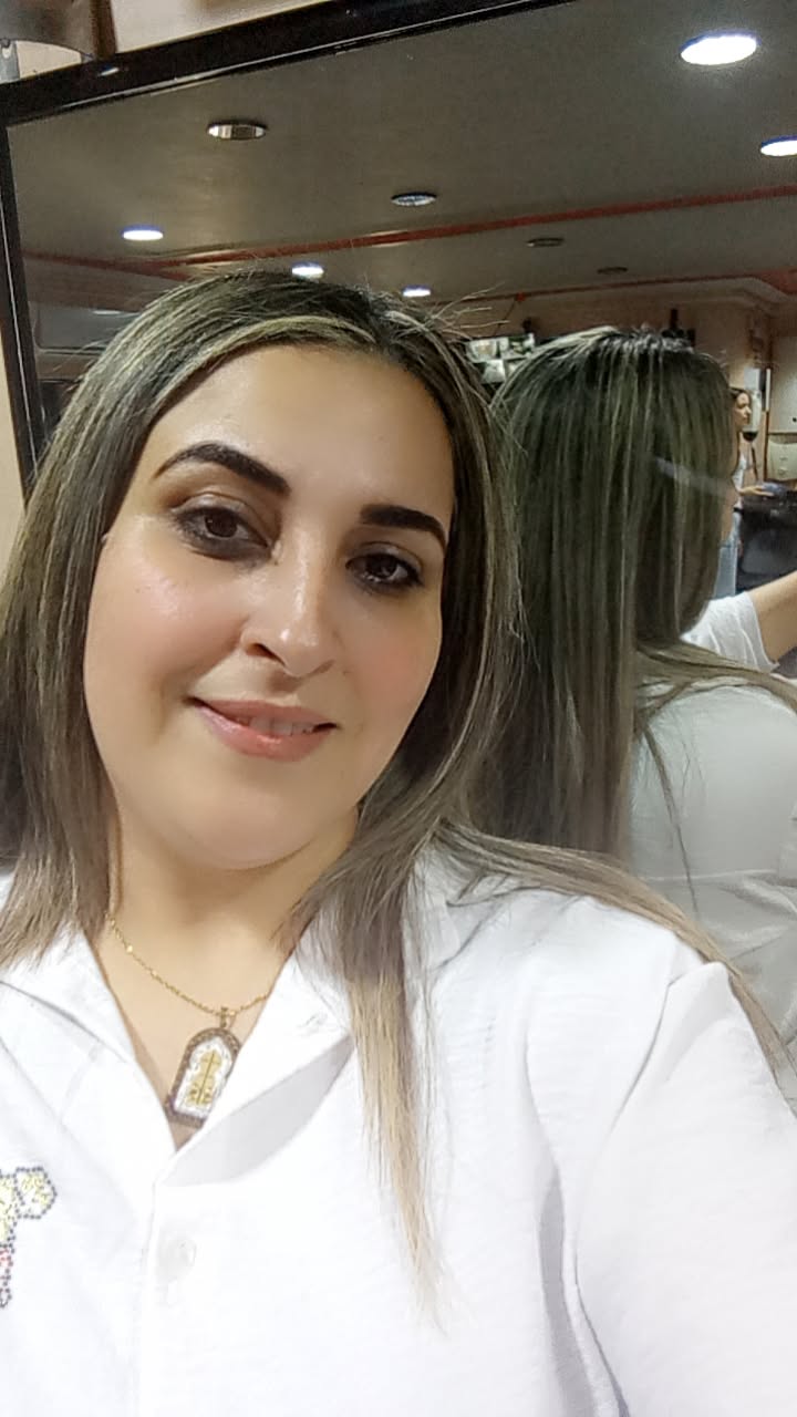 @Farah Tanger4