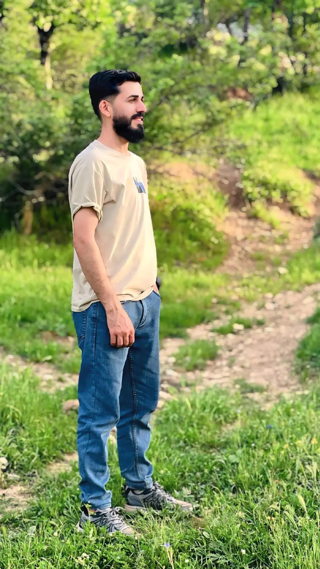 @𝜠𝛿7𝜜Q * 🖤