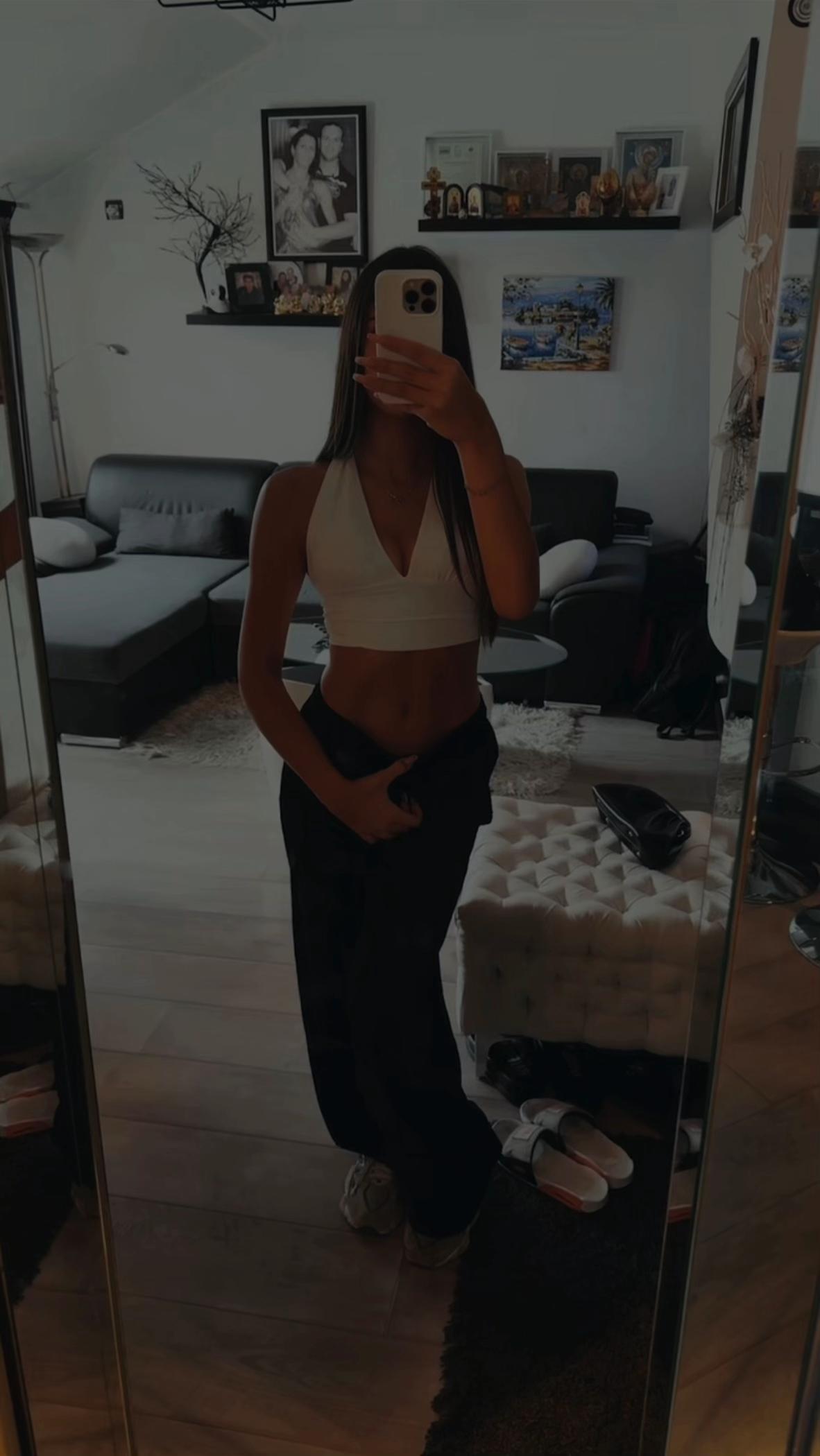 @jovicclara