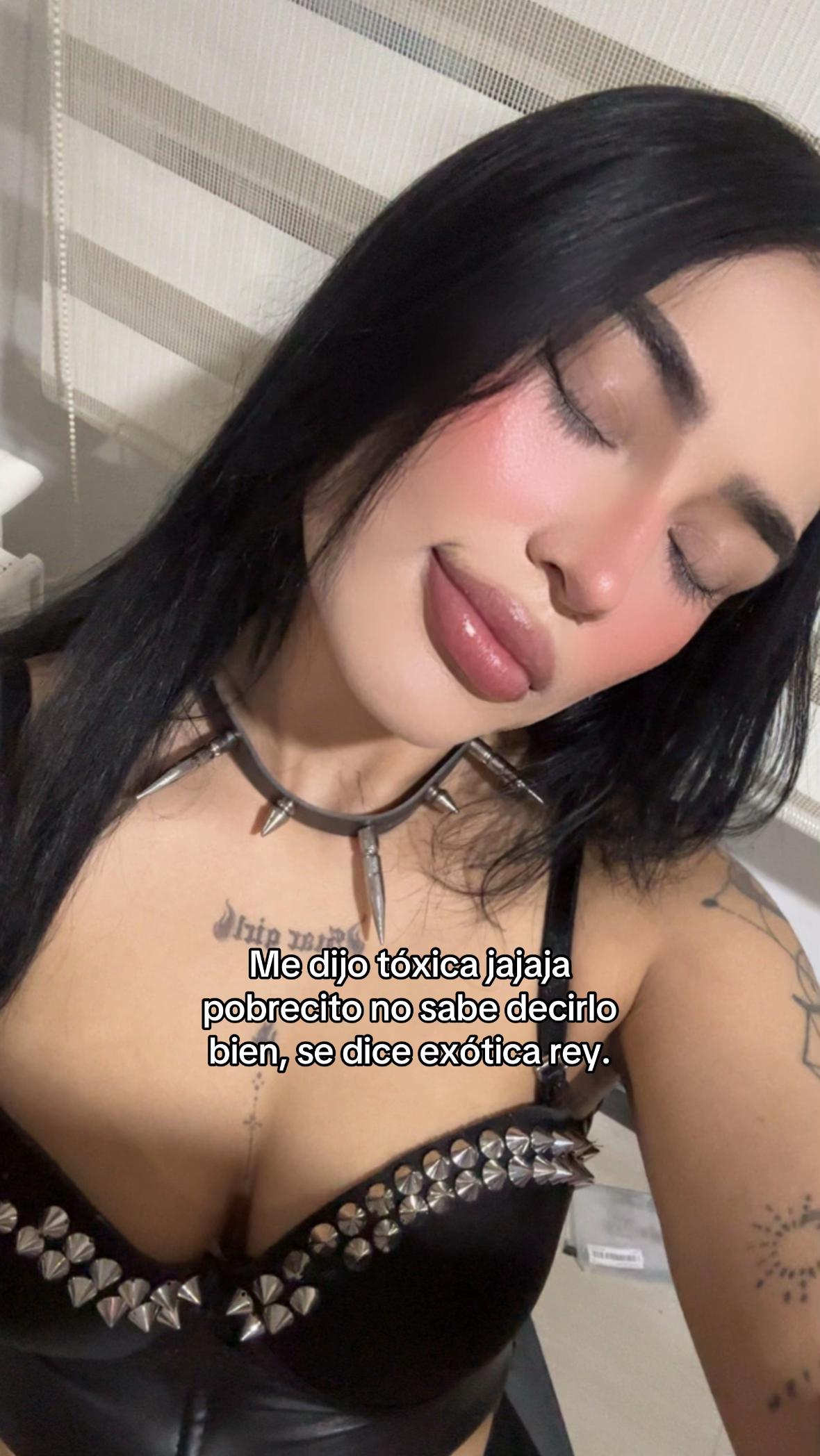 @Laura Londo&ntilde;o 🎧🖤🎵