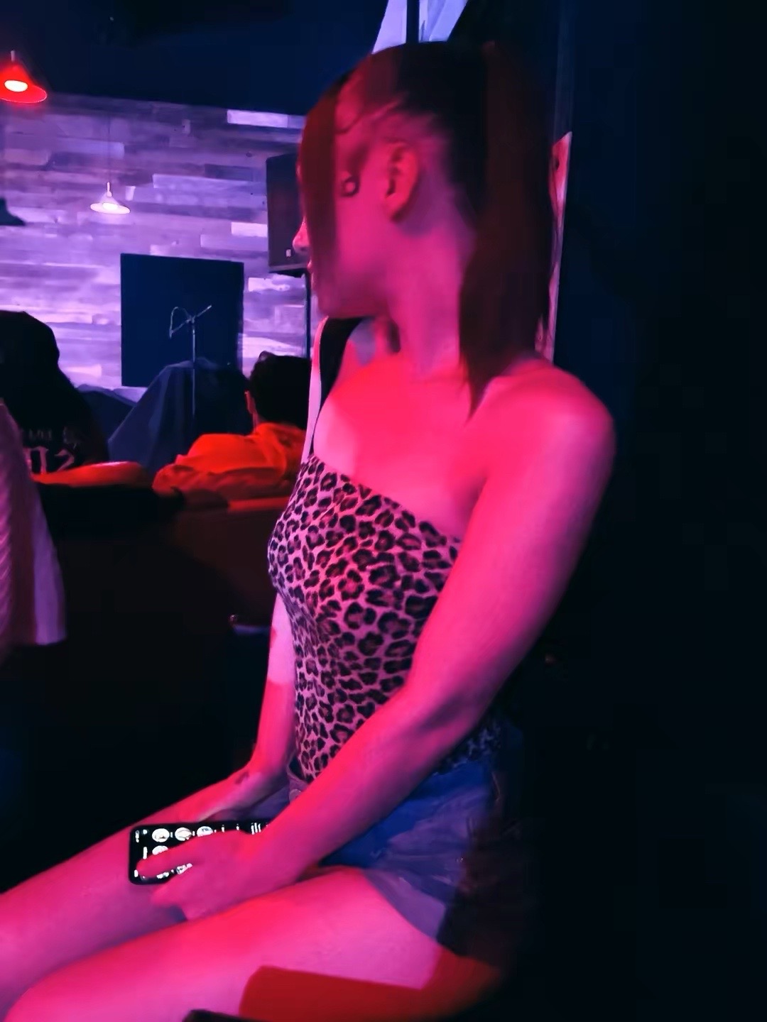 @glittertornado88