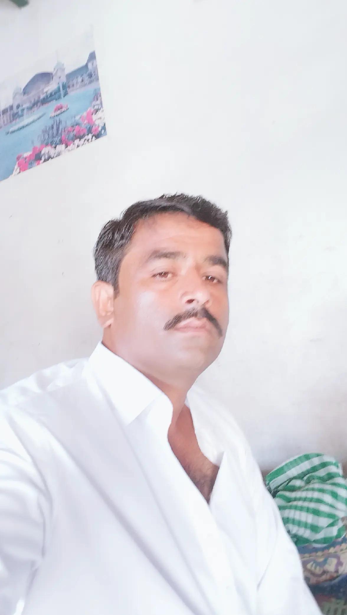 @M R jaan