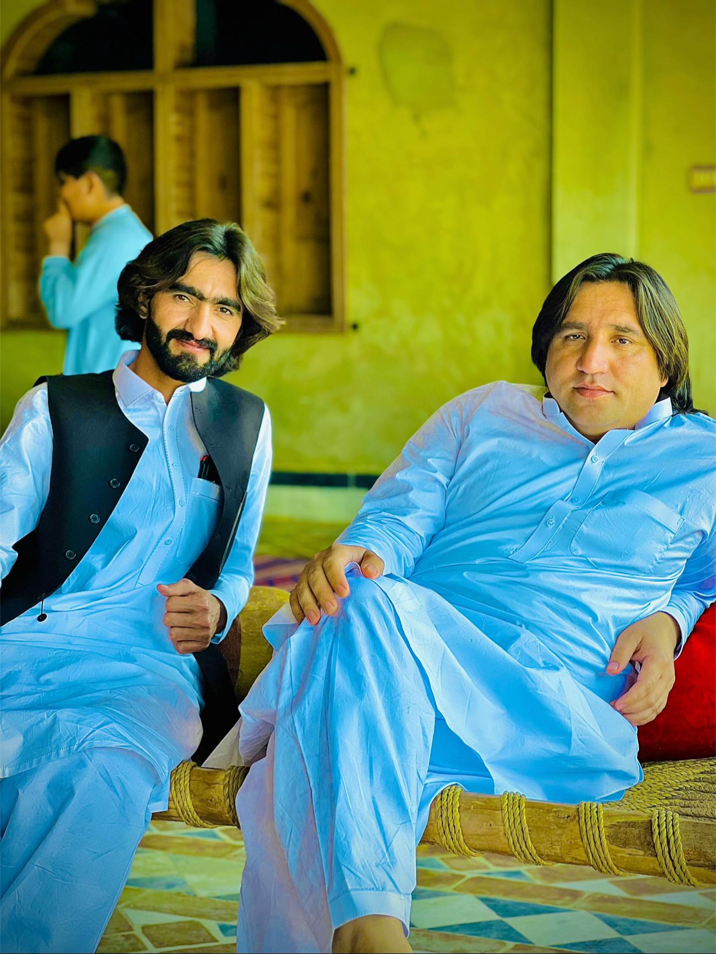 @🦋Riaz pirbakhel🦋