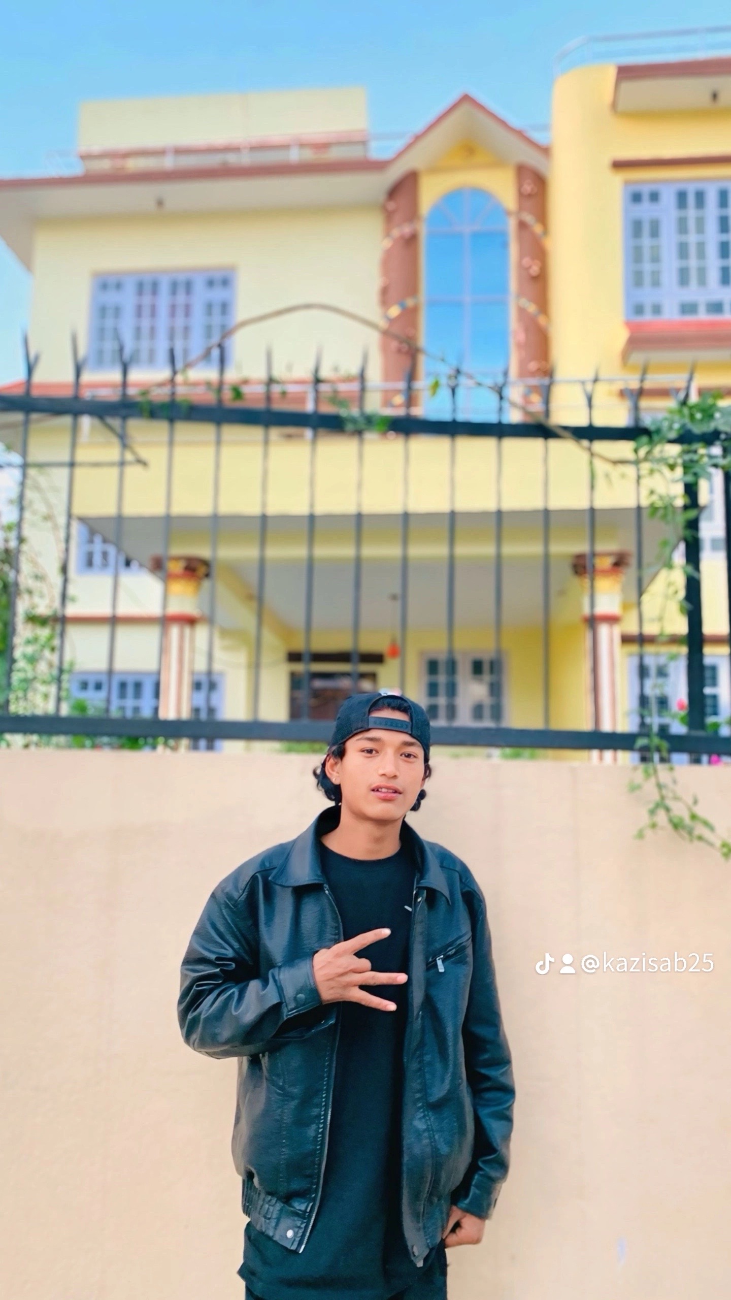 @Kazi sab 🦋🤟