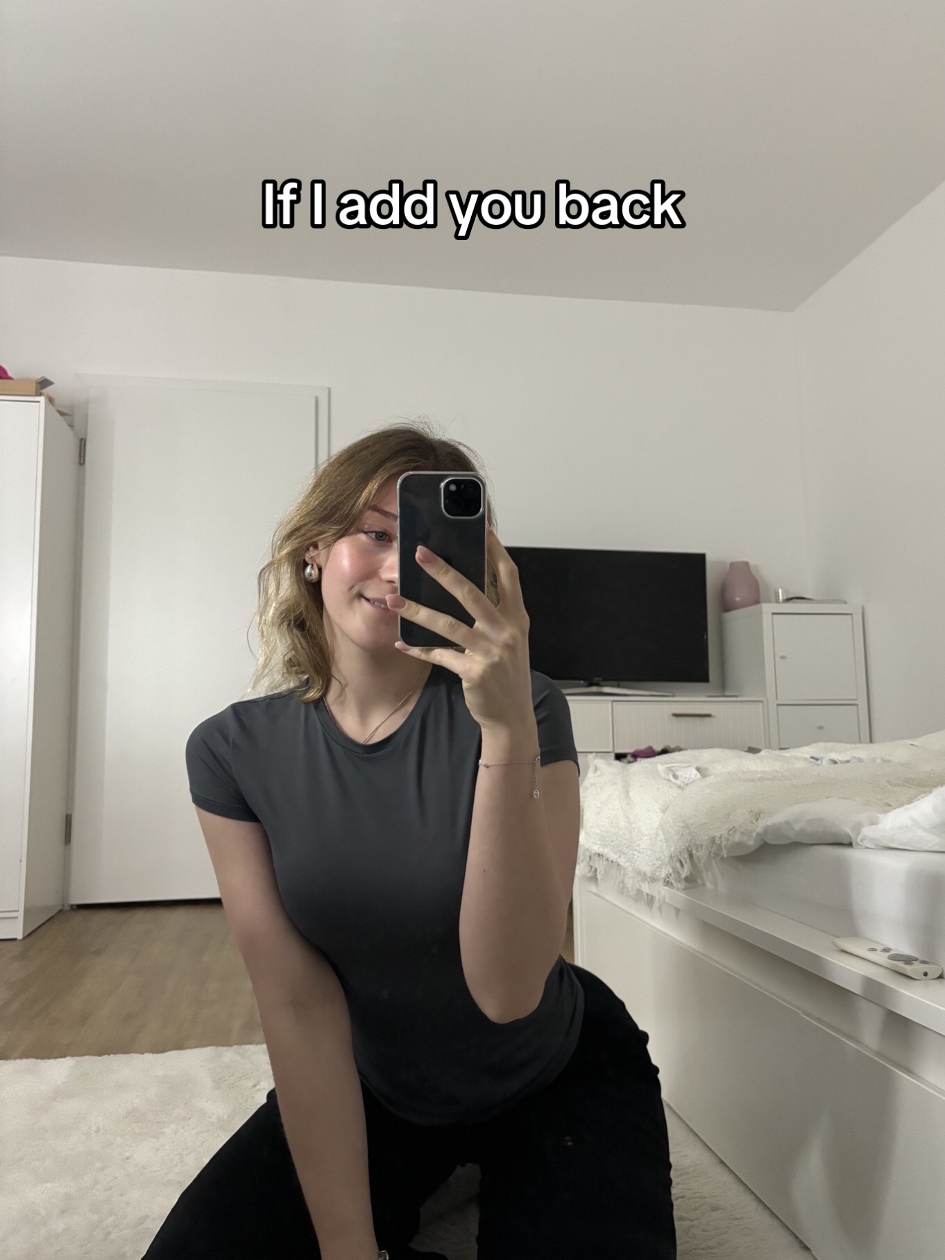 @Kellyyy