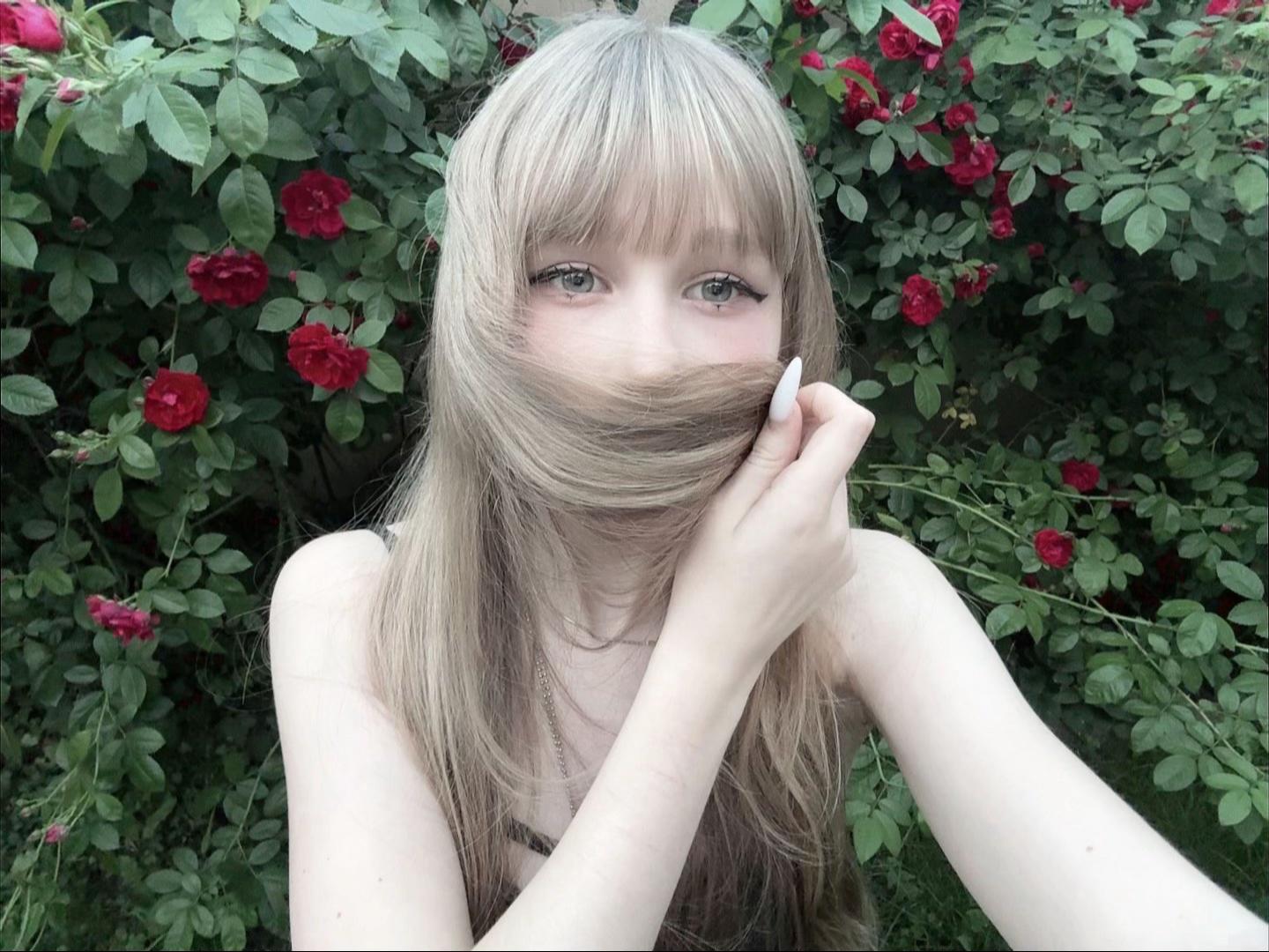 @evanemeow