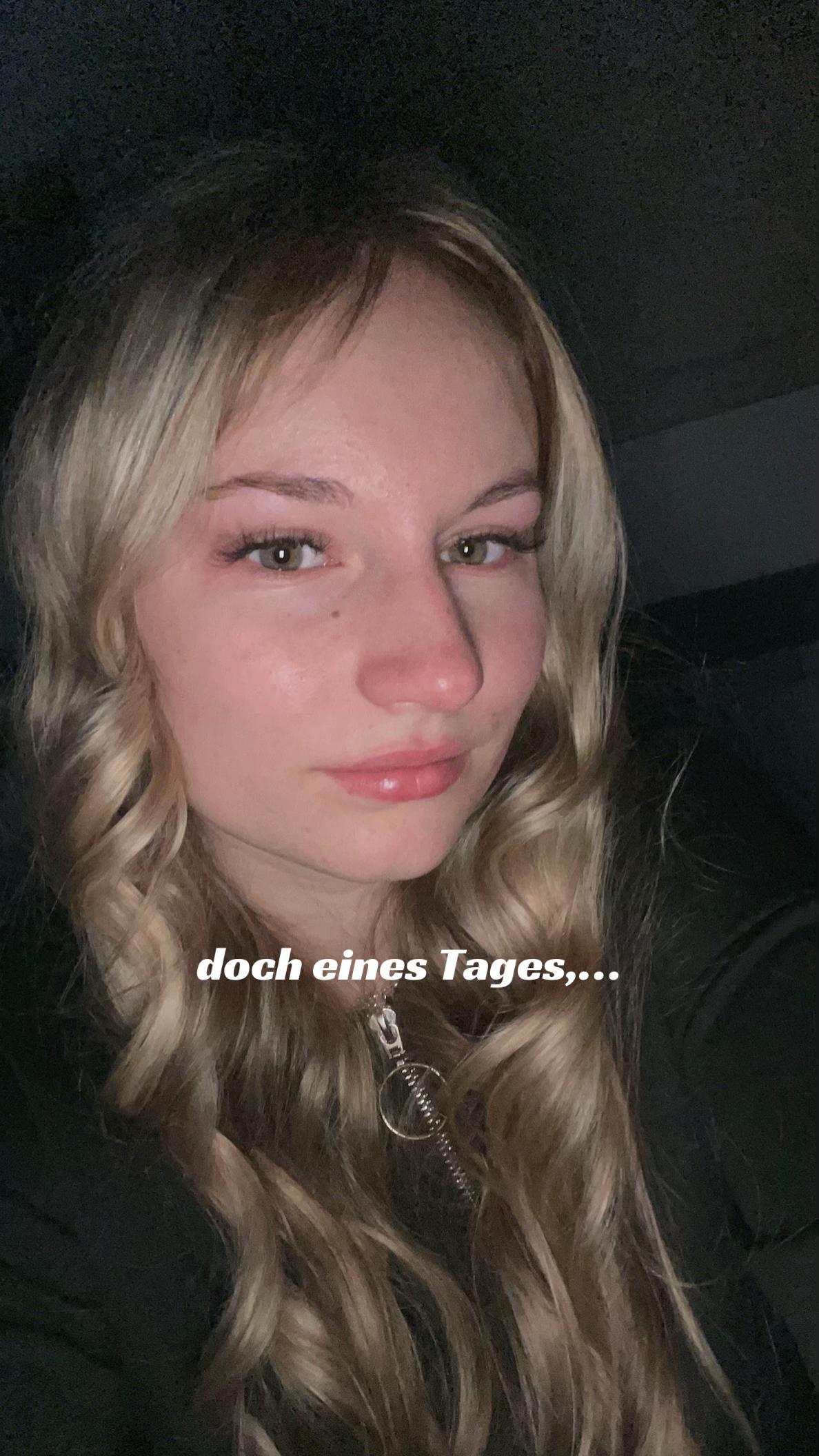 @𝐽𝑂𝑆𝐼💋