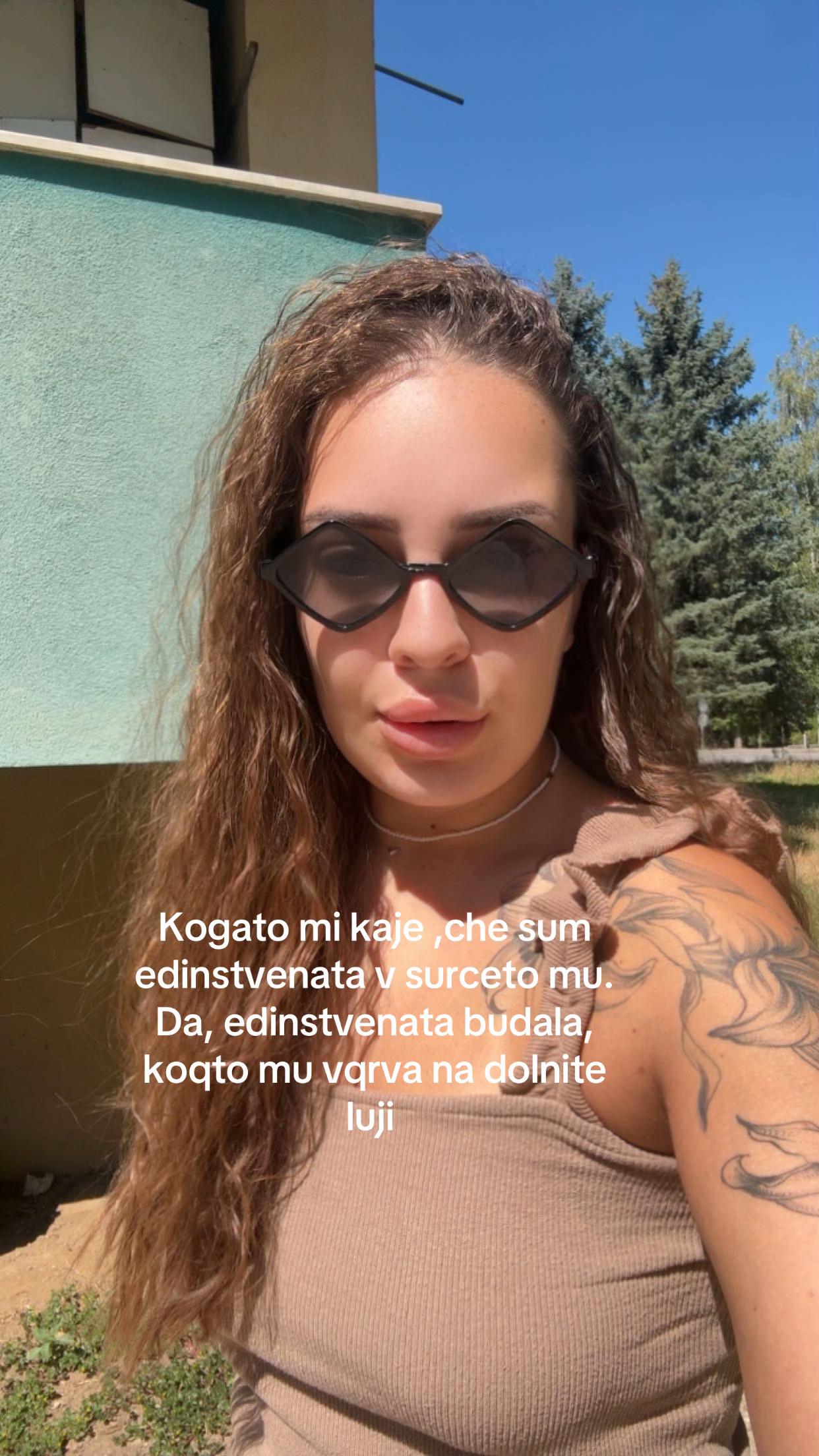 @MMM