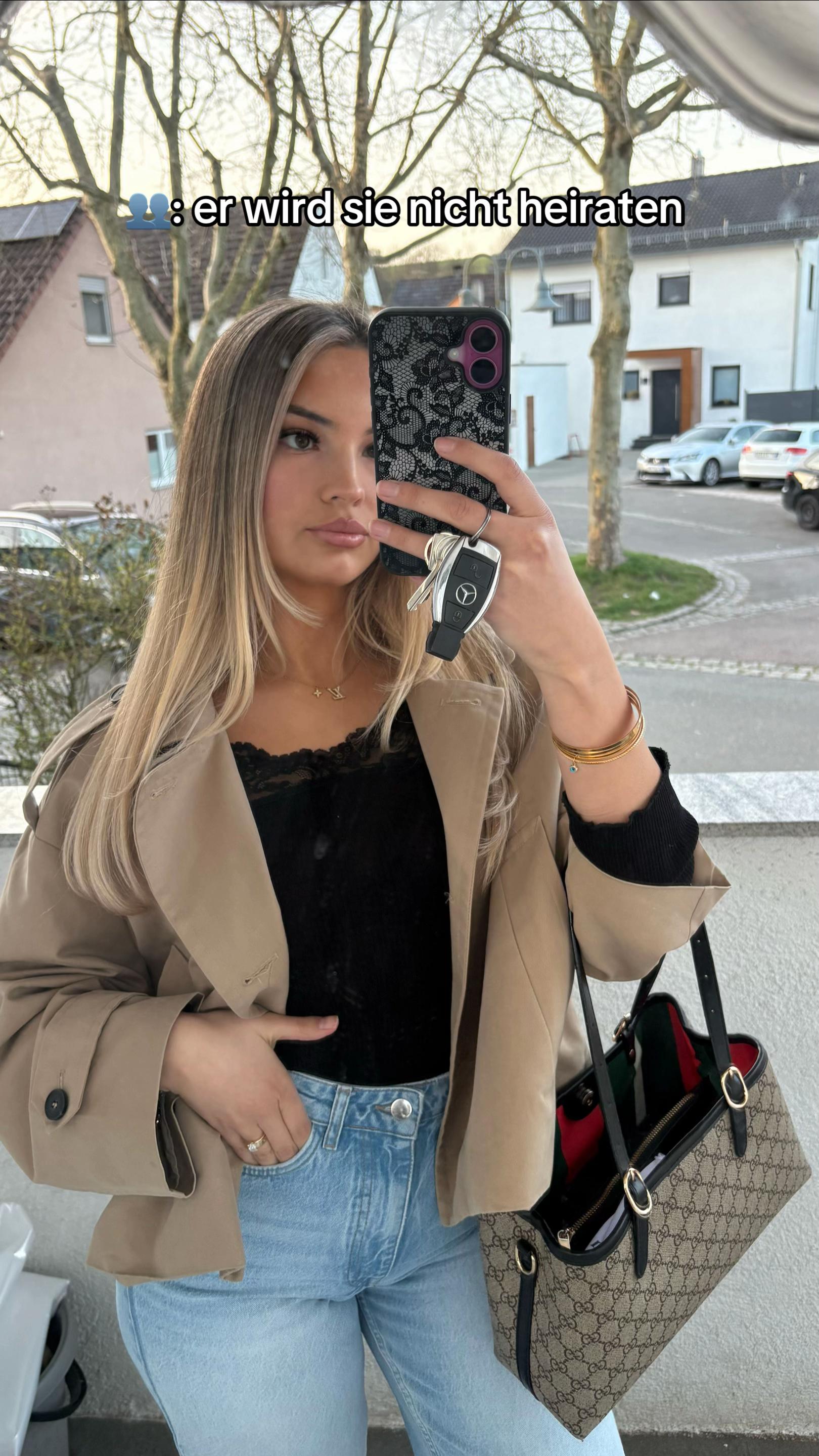 @tubi.interior