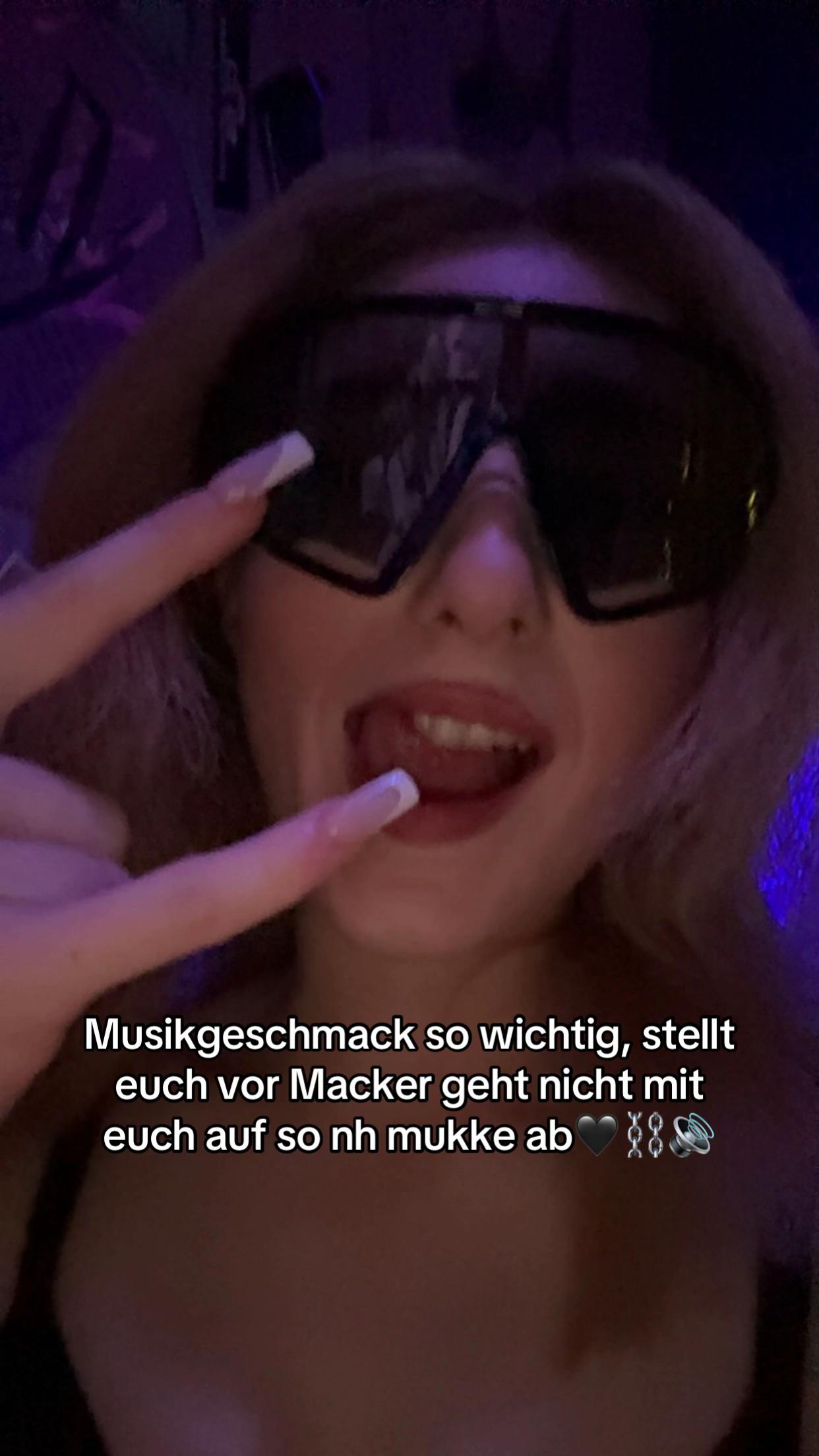 @Celinaaa🤩