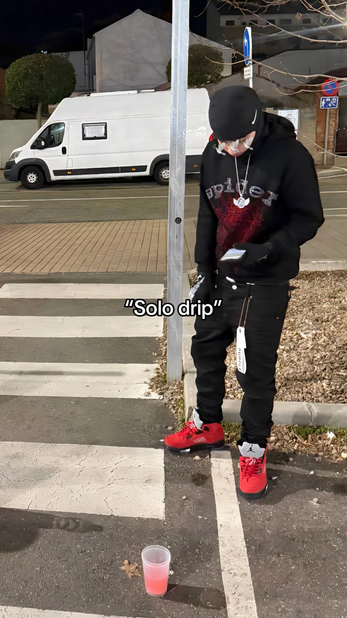 @𝟐𝟐🕷️