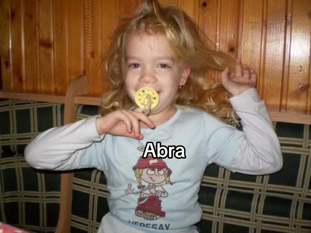 @_alexahhhhh19