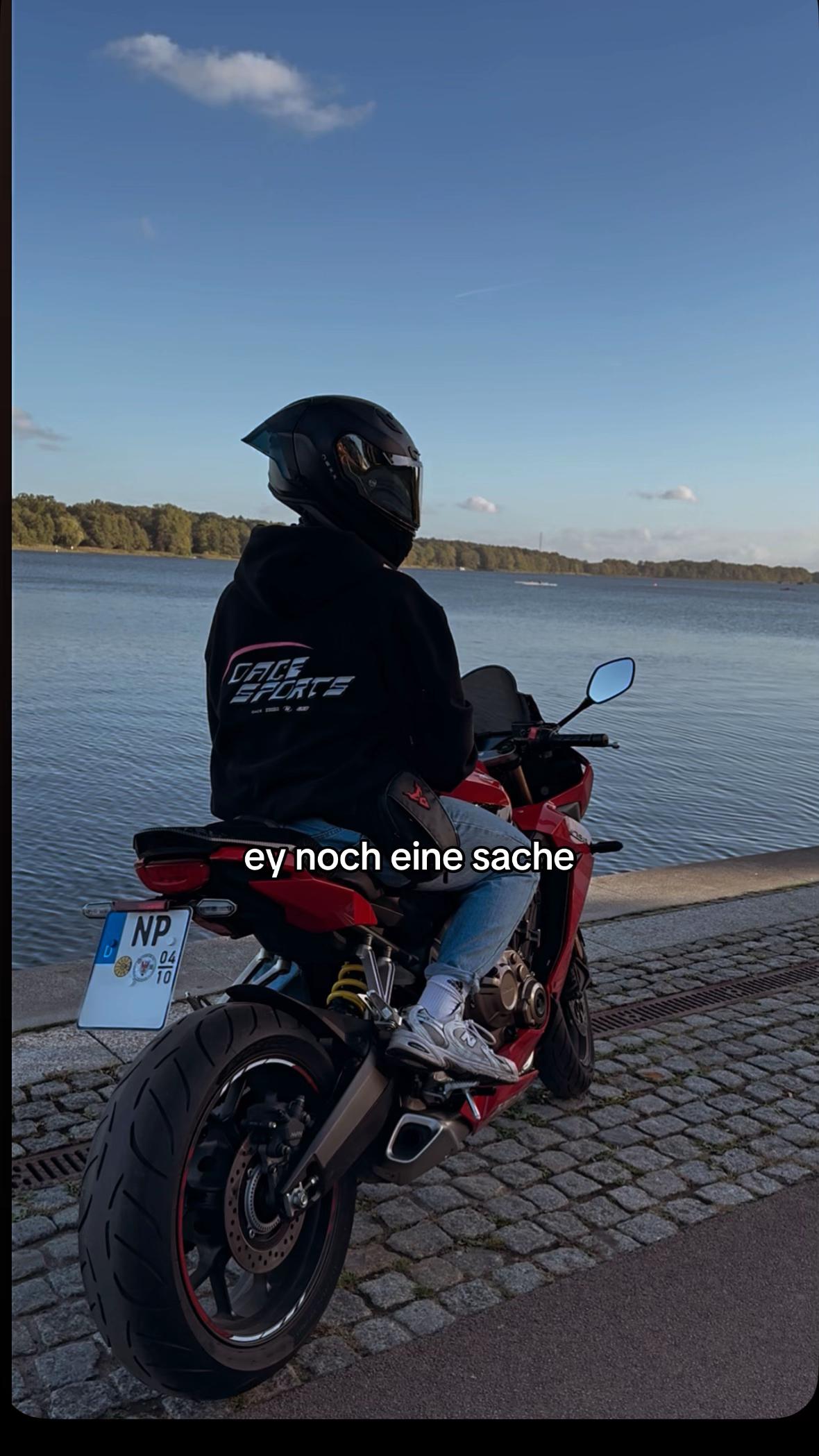 @derbausi