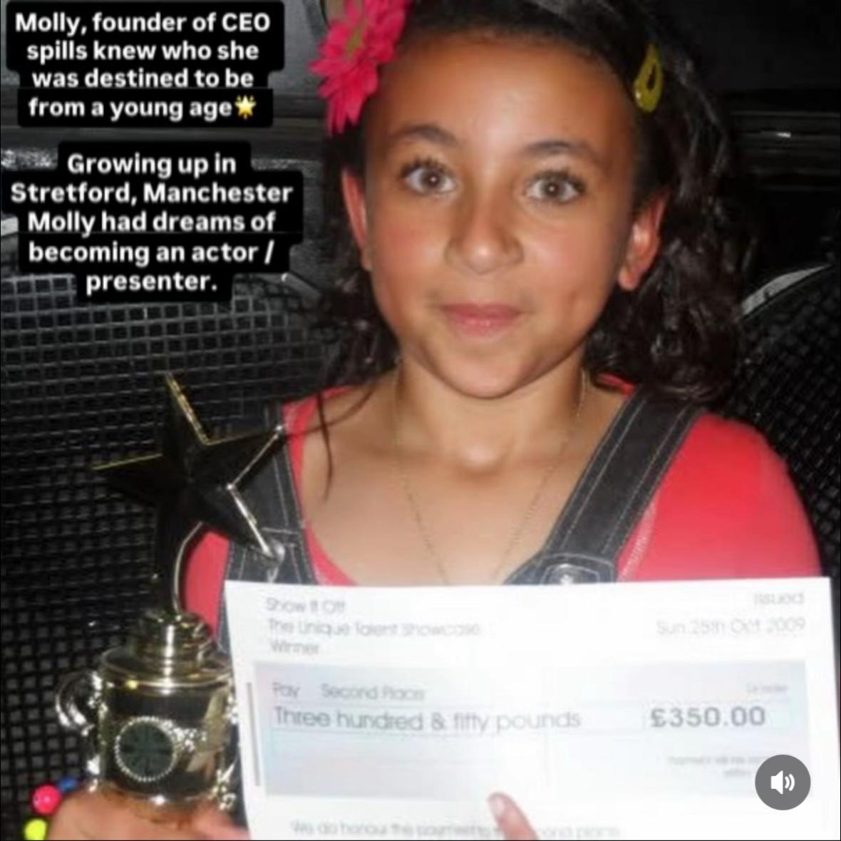 @Molly Ann | Presenter | UGC ๐ค