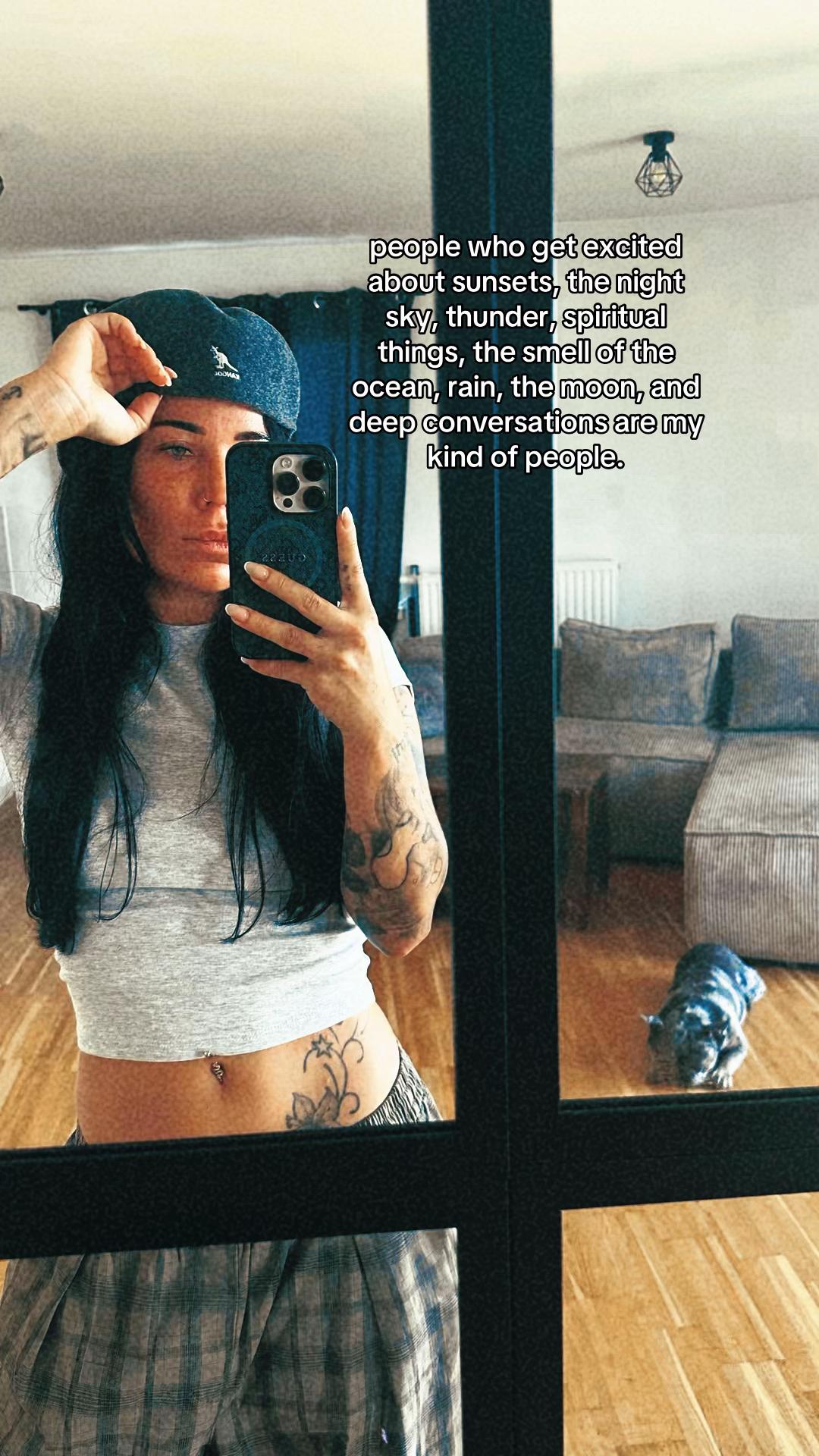 @✨