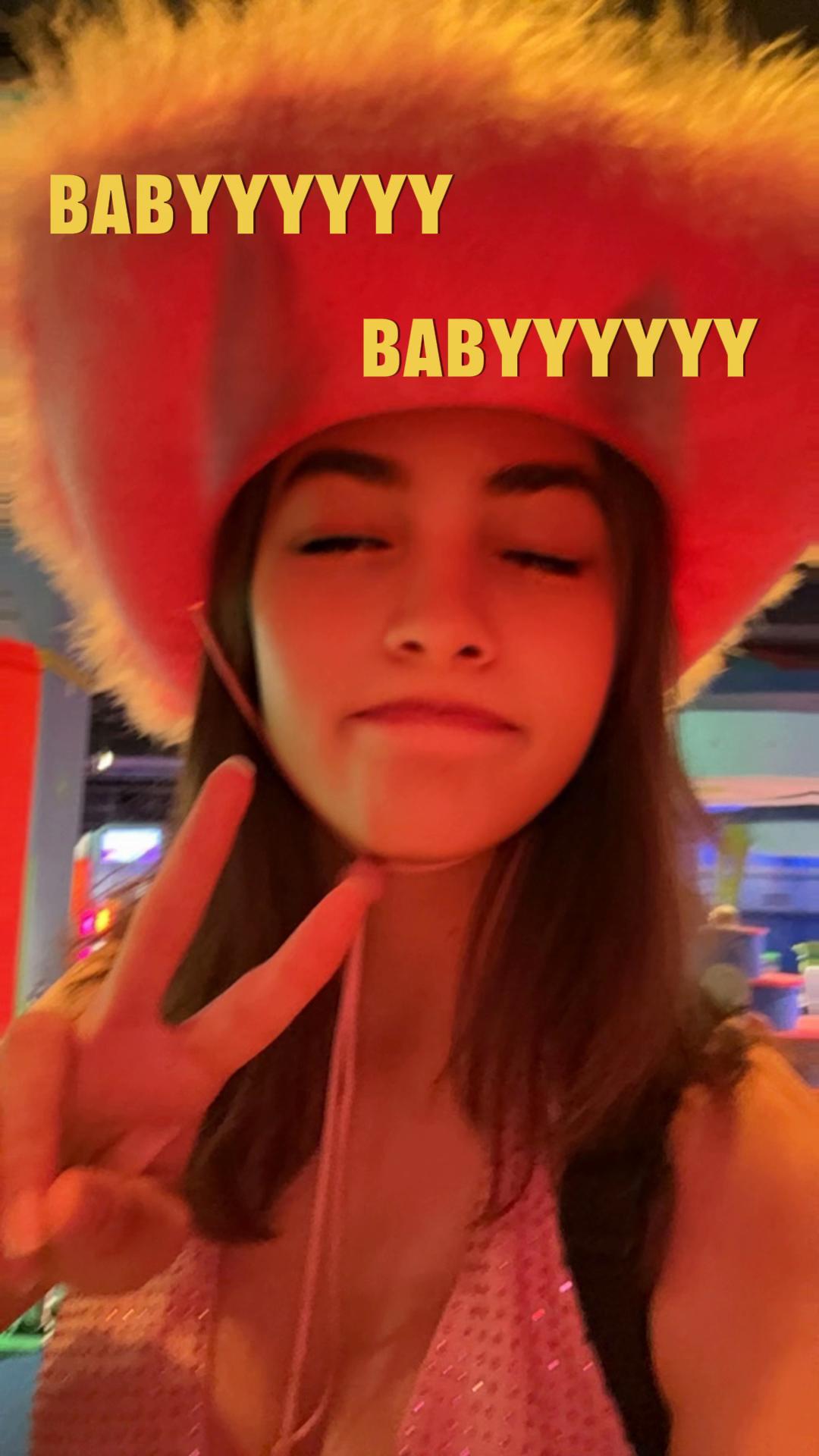 @hello.