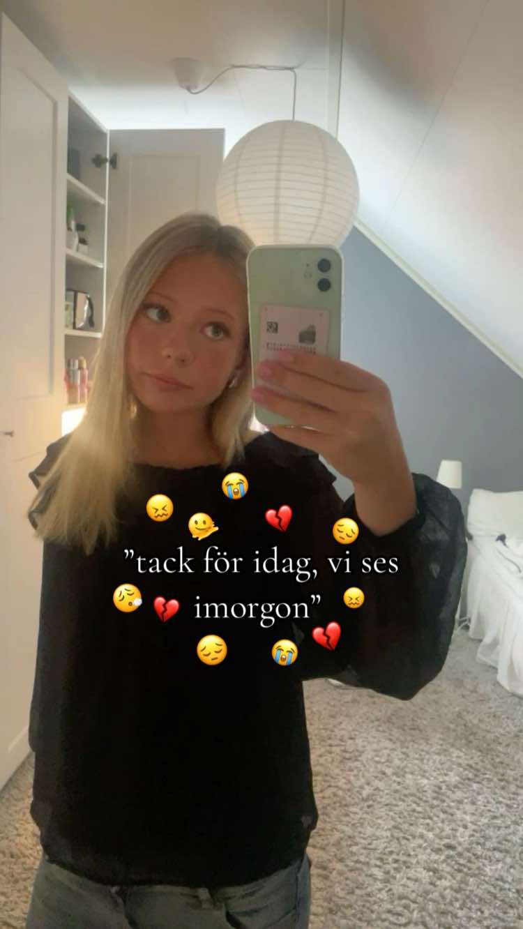 @estellee