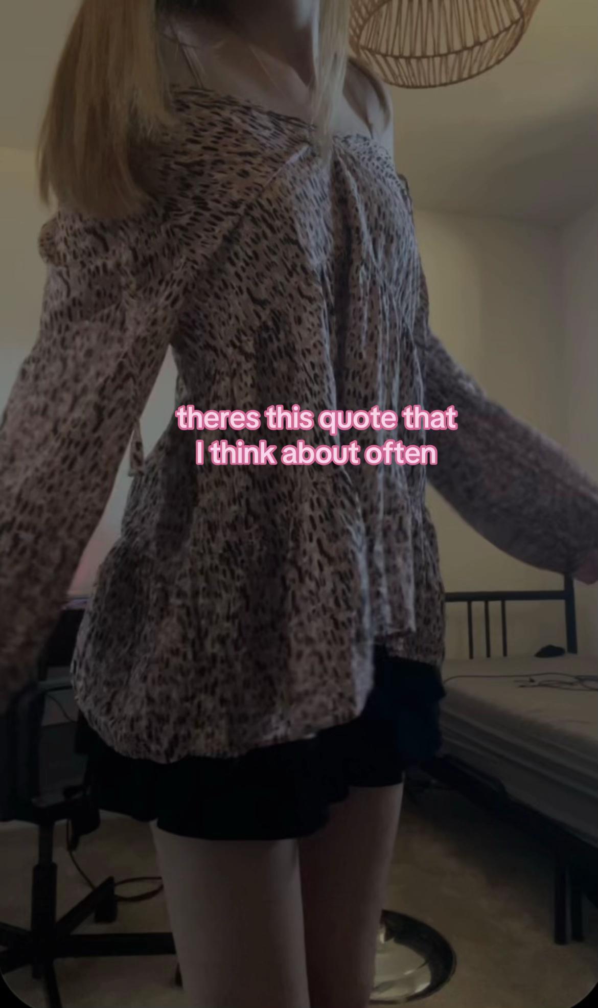 @トジ ᥫ᭡.
