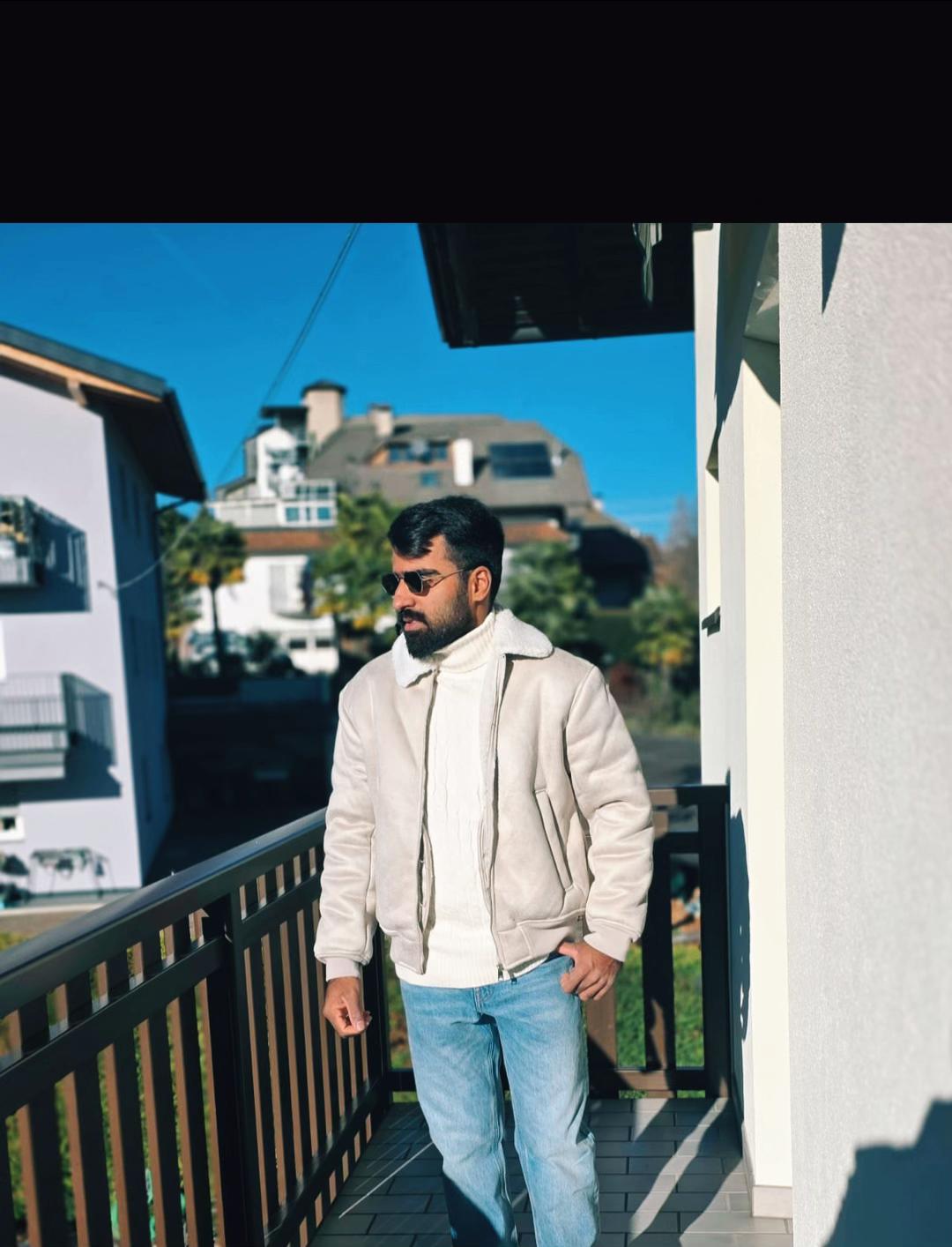 @ملک گجرات آلہ 🫀🫂🫶🏻