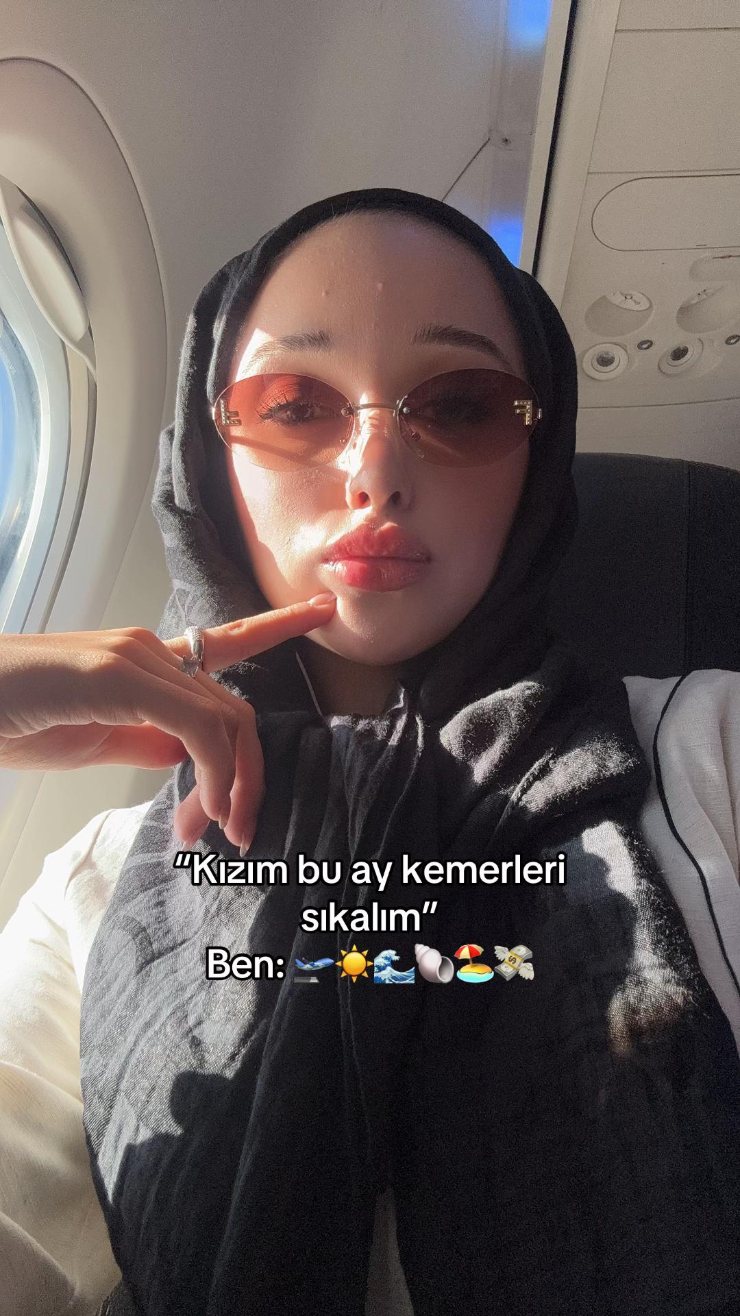 @🫧