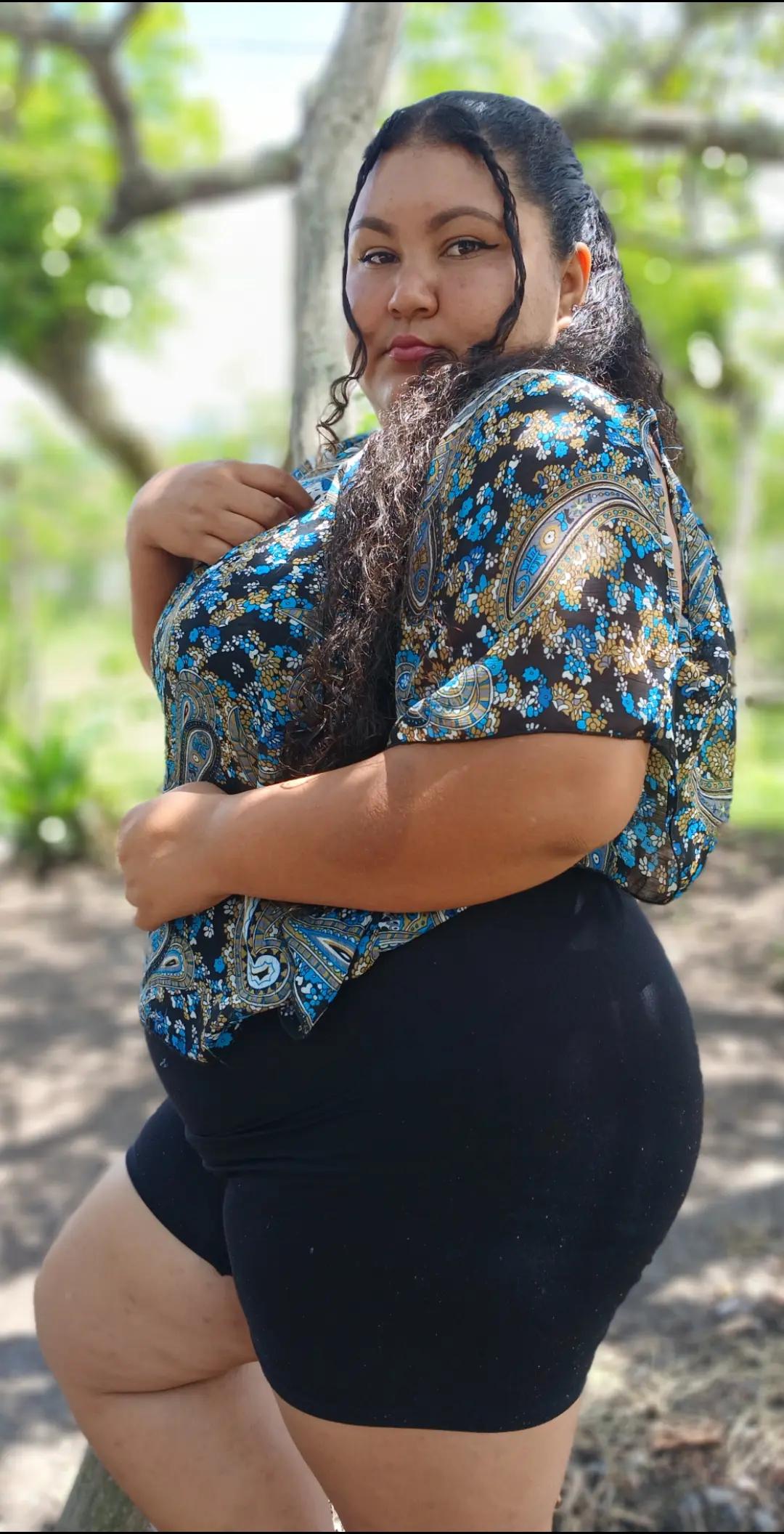 @LidiaSolís504🇭🇳