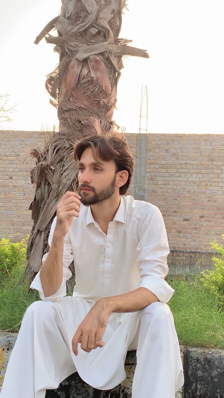 @🦅 HAPPY WASEEM 👑
