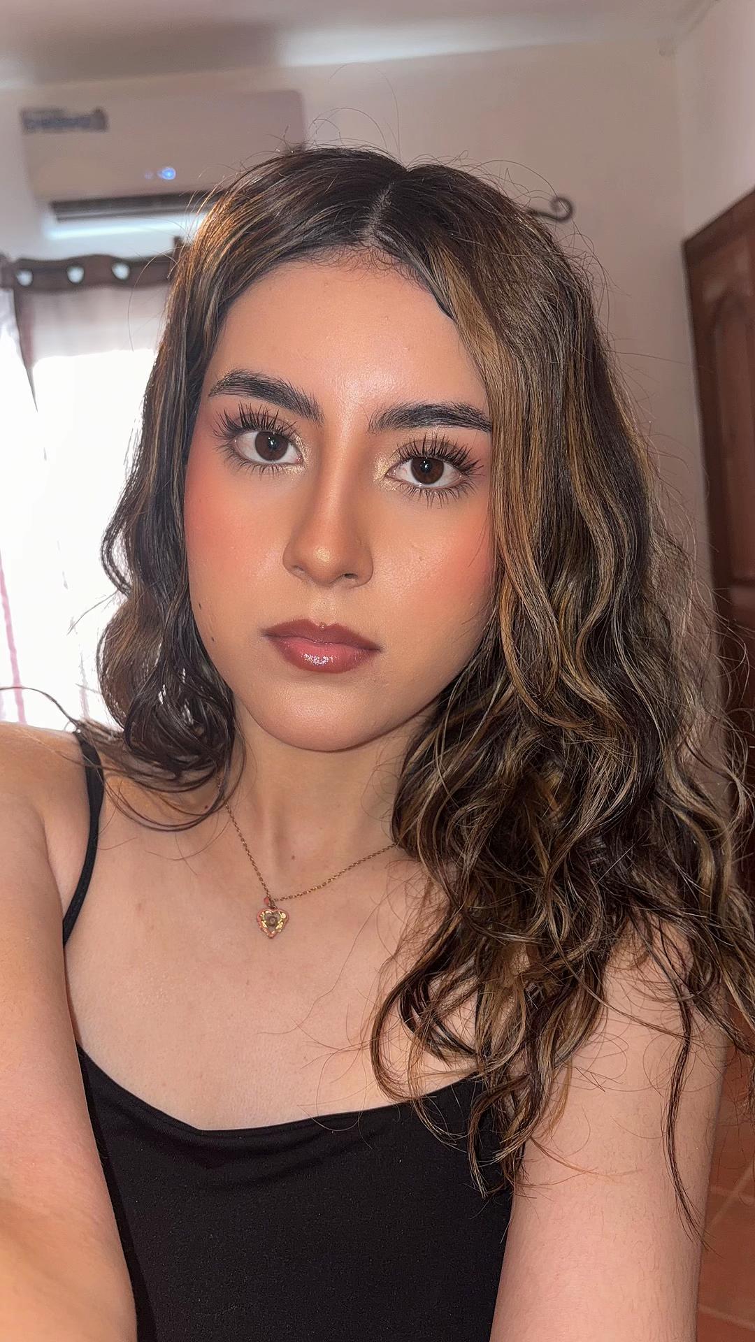 @Angelita