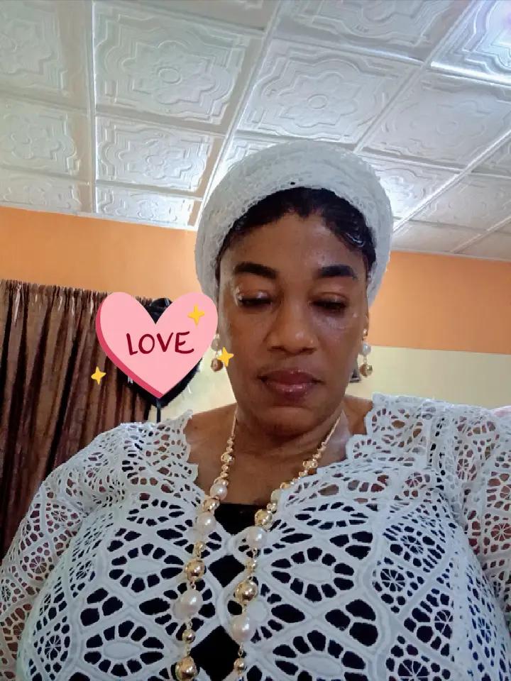 @ADUNNIADE WITH COINS .