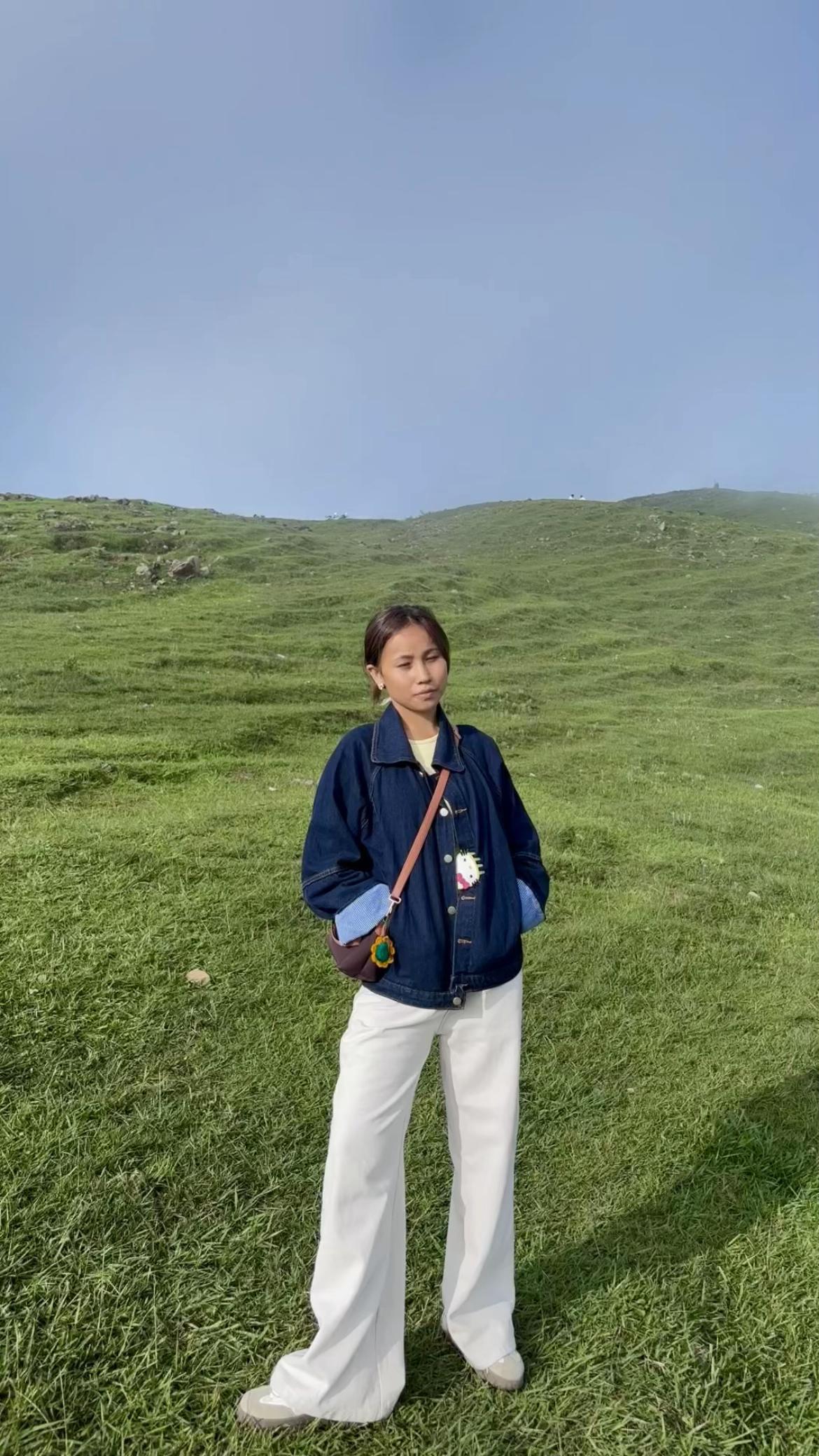 @Aayushapari🤪