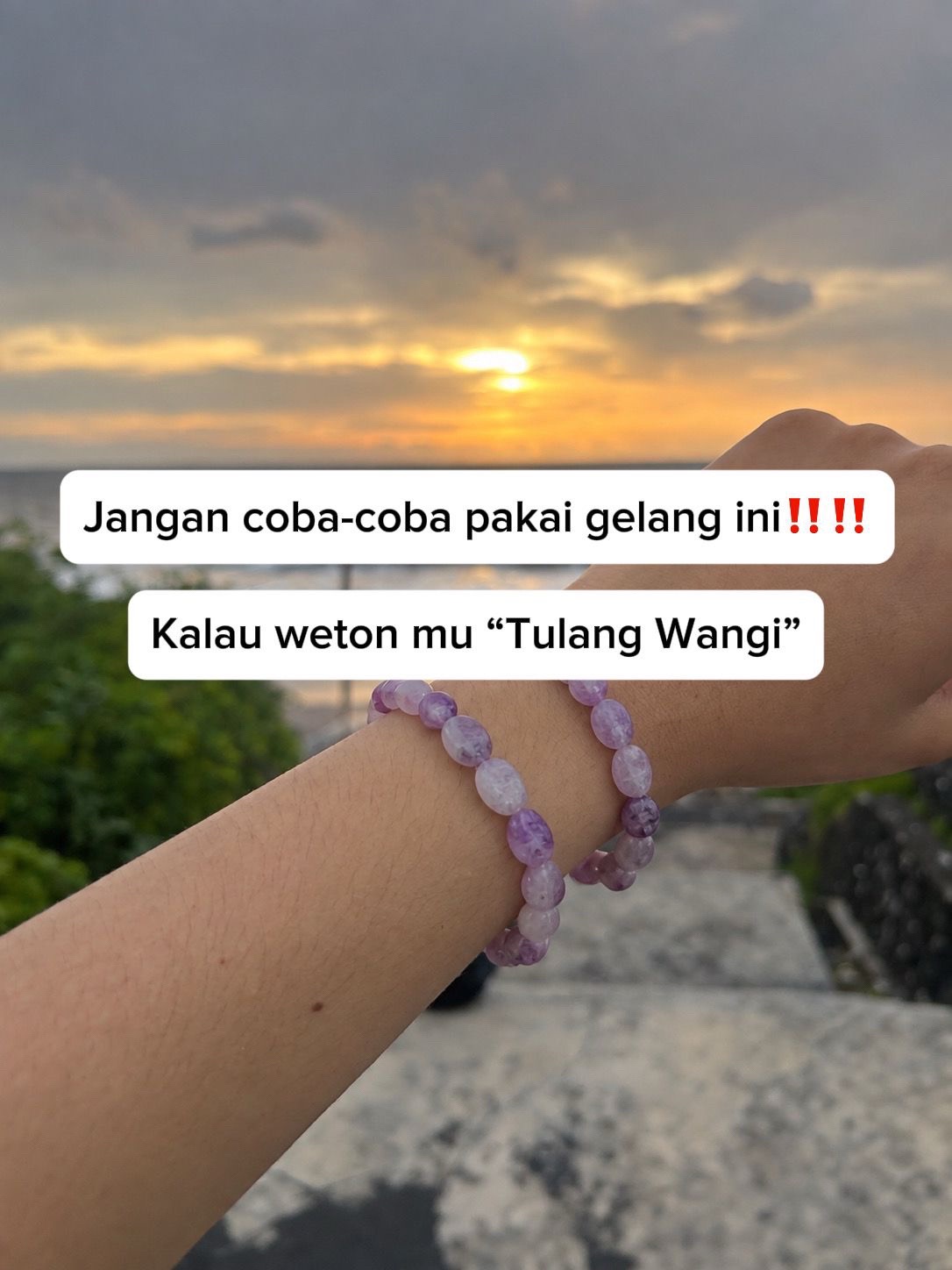 @Zupazupazuu Crystal Jewelery