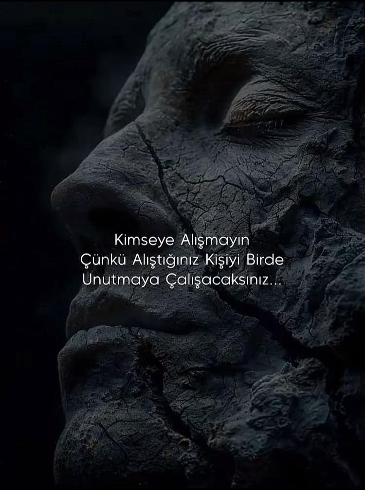 @😏